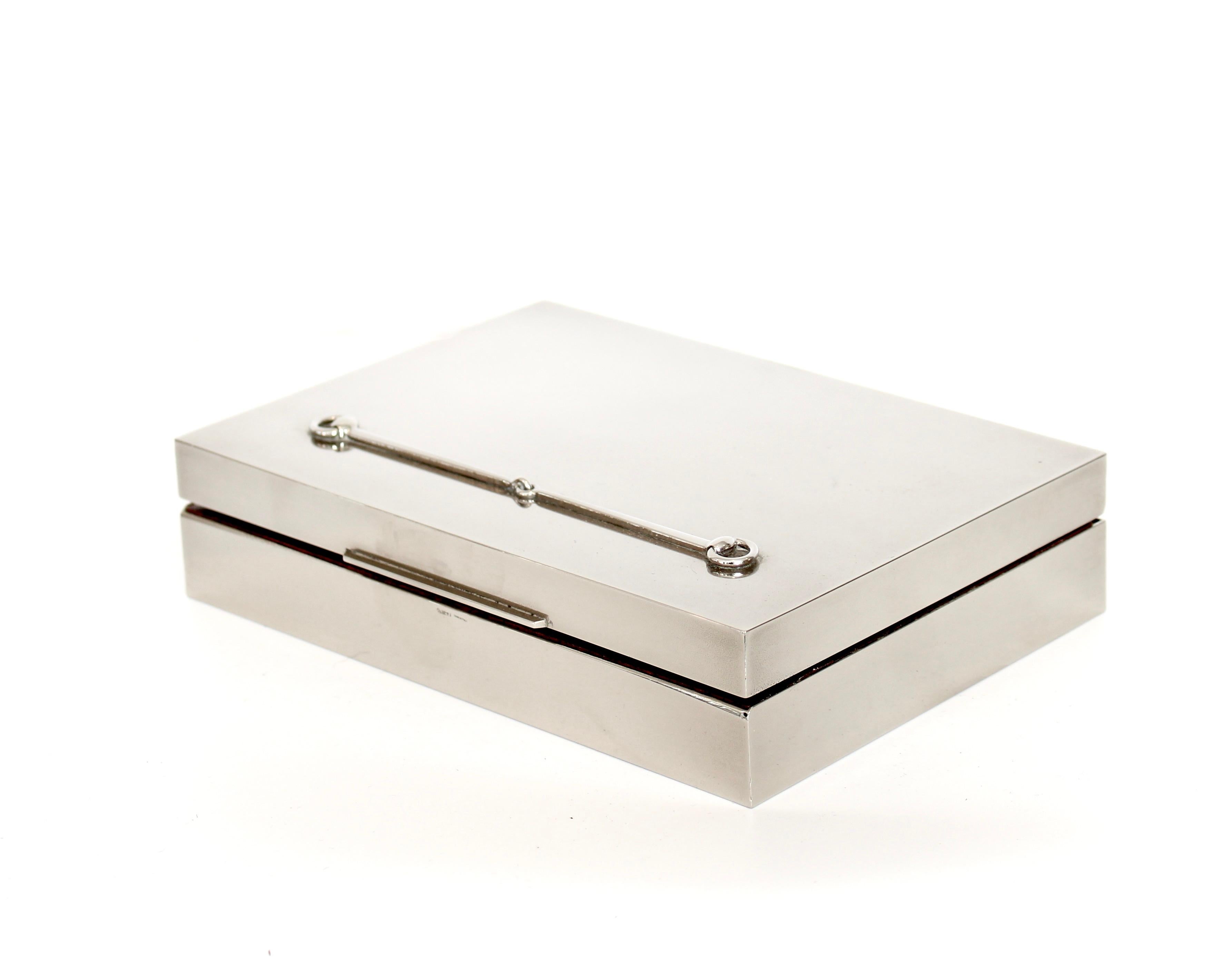 Mid-Century moderno Gucci Horse Bit Scatola in argento foderata in raso firmata Gucci Made in Italy in vendita