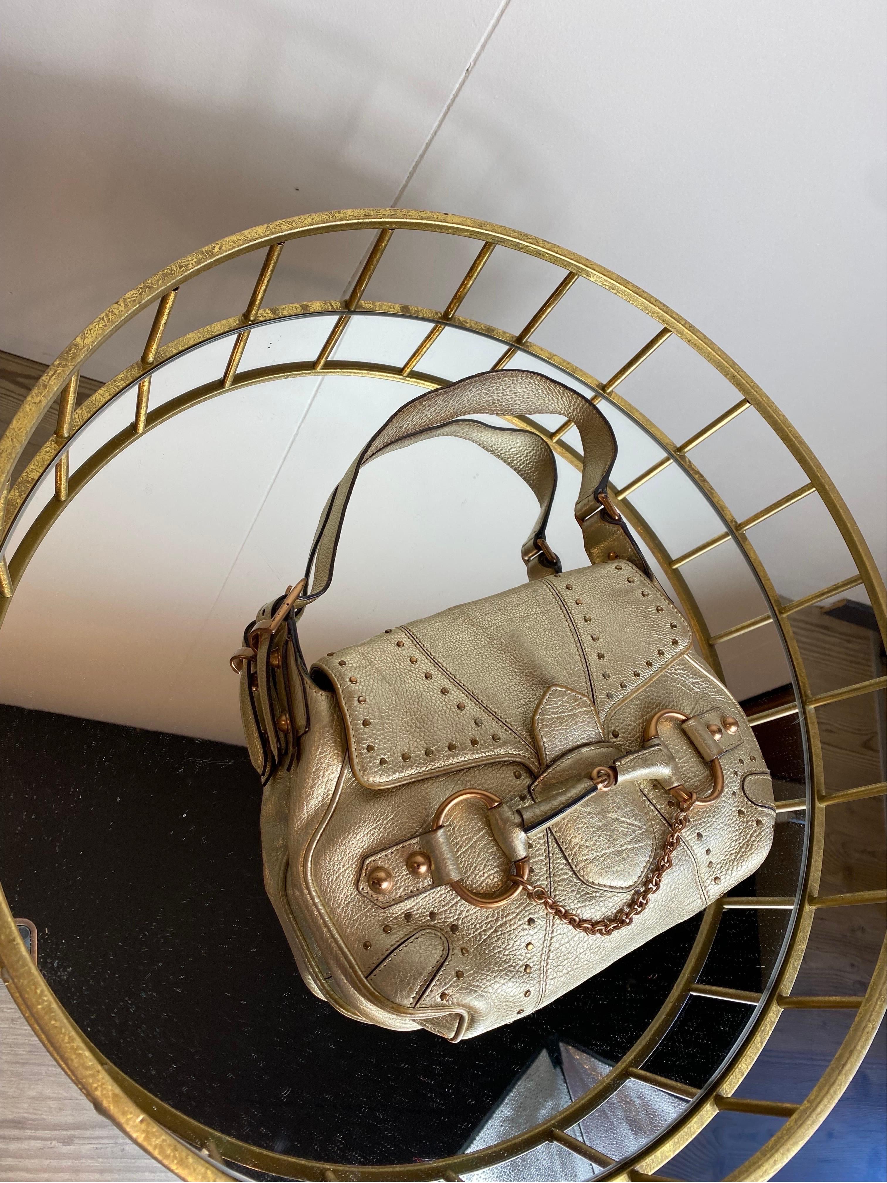 Gucci - Sac porté épaule vintage argenté avec mors de cheval Bon état - En vente à Carnate, IT