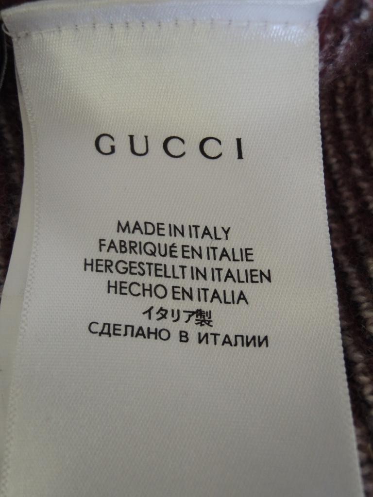 Men's Gucci Horse Tile Wool V-Neck Logo Sweater For Sale