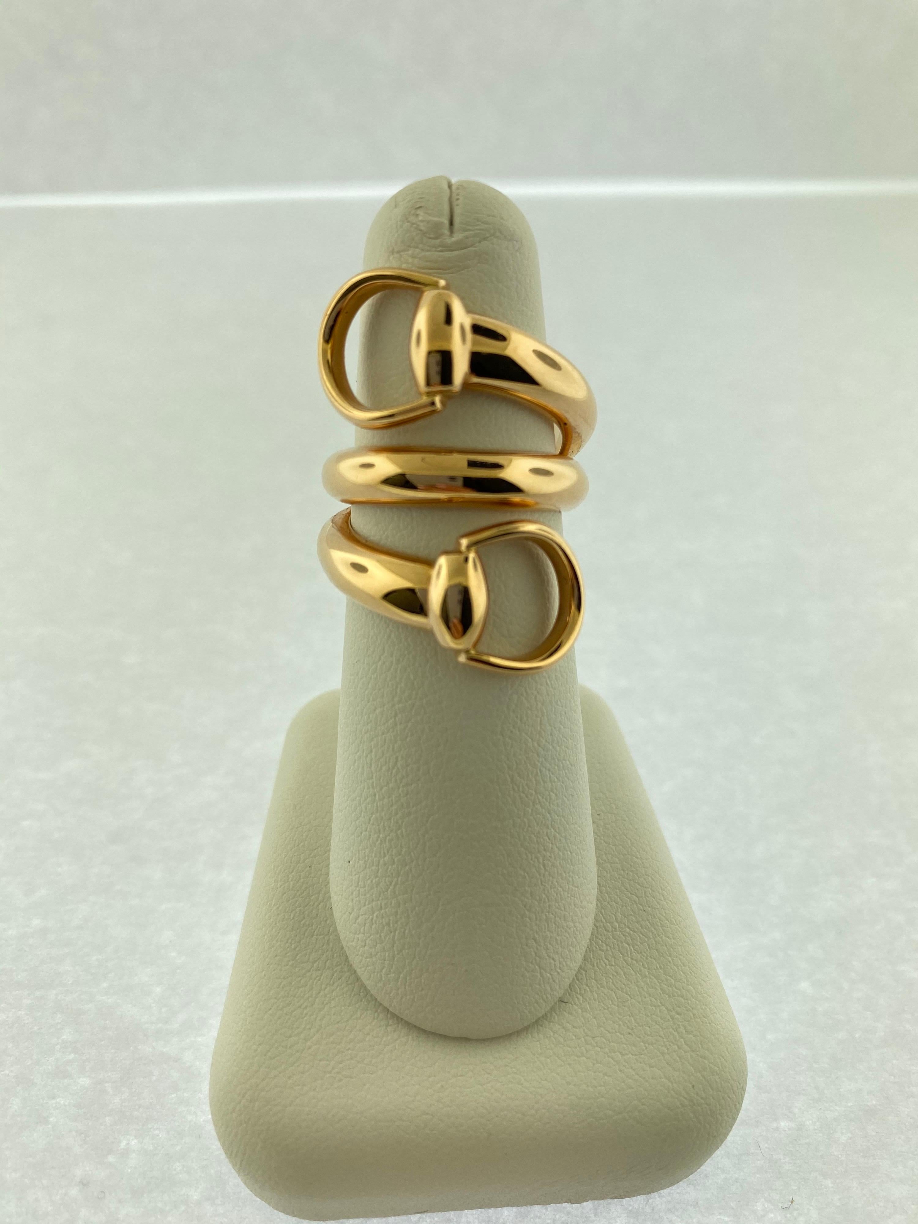 New, unworn Gucci Mors Limited Addition Horse belt Ring. Finley Crafted in 18k Yellow Gold. 
It comes with original box.

Viewings available in out NYC wholesale office by appointment only.
Please contact us for more information.