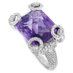 Gucci Horsebit 18 Karat White Gold 1.47 Carat Diamond and Amethyst Cocktail Ring