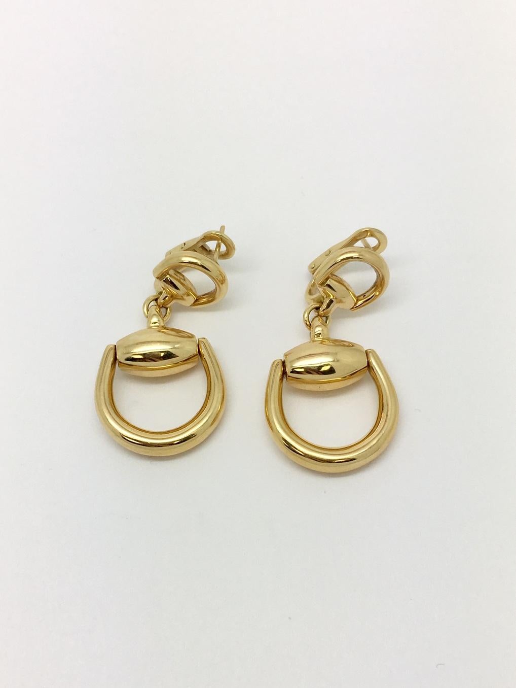 Contemporary Gucci Horsebit 18 Karat Yellow Gold Drop Dangle Earrings For Sale