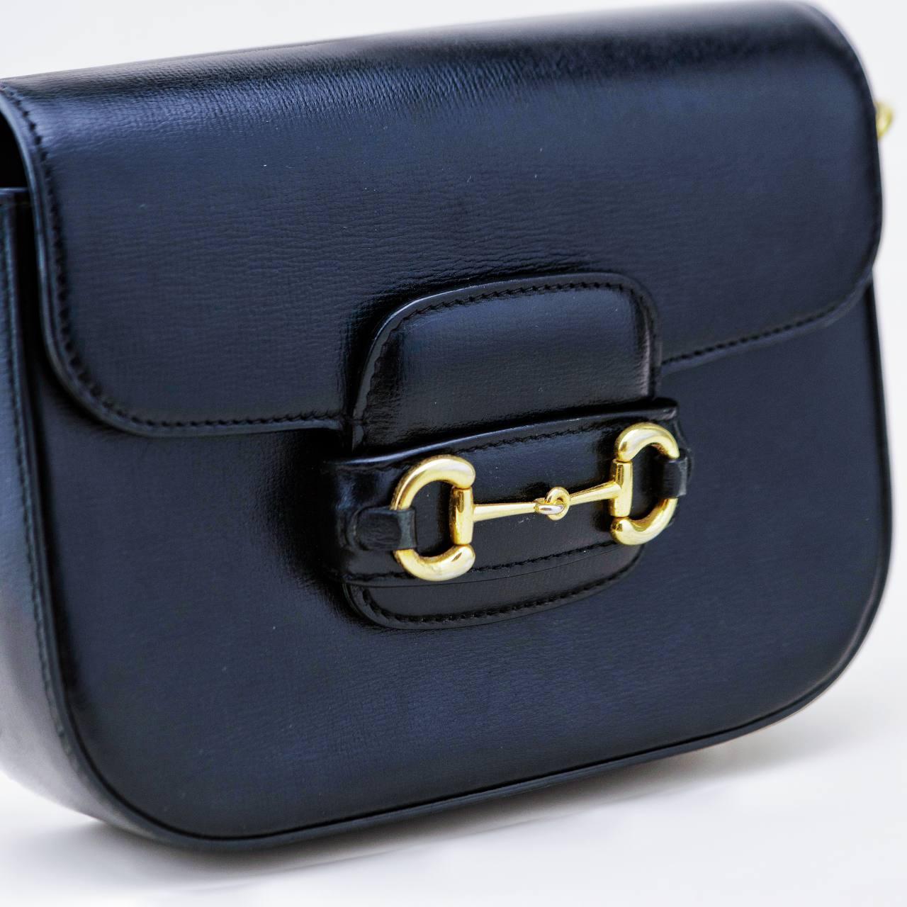 Gucci Horsebit 1955 Borsa piccola in pelle nera Crossbody In condizioni ottime in vendita a Banbury, GB
