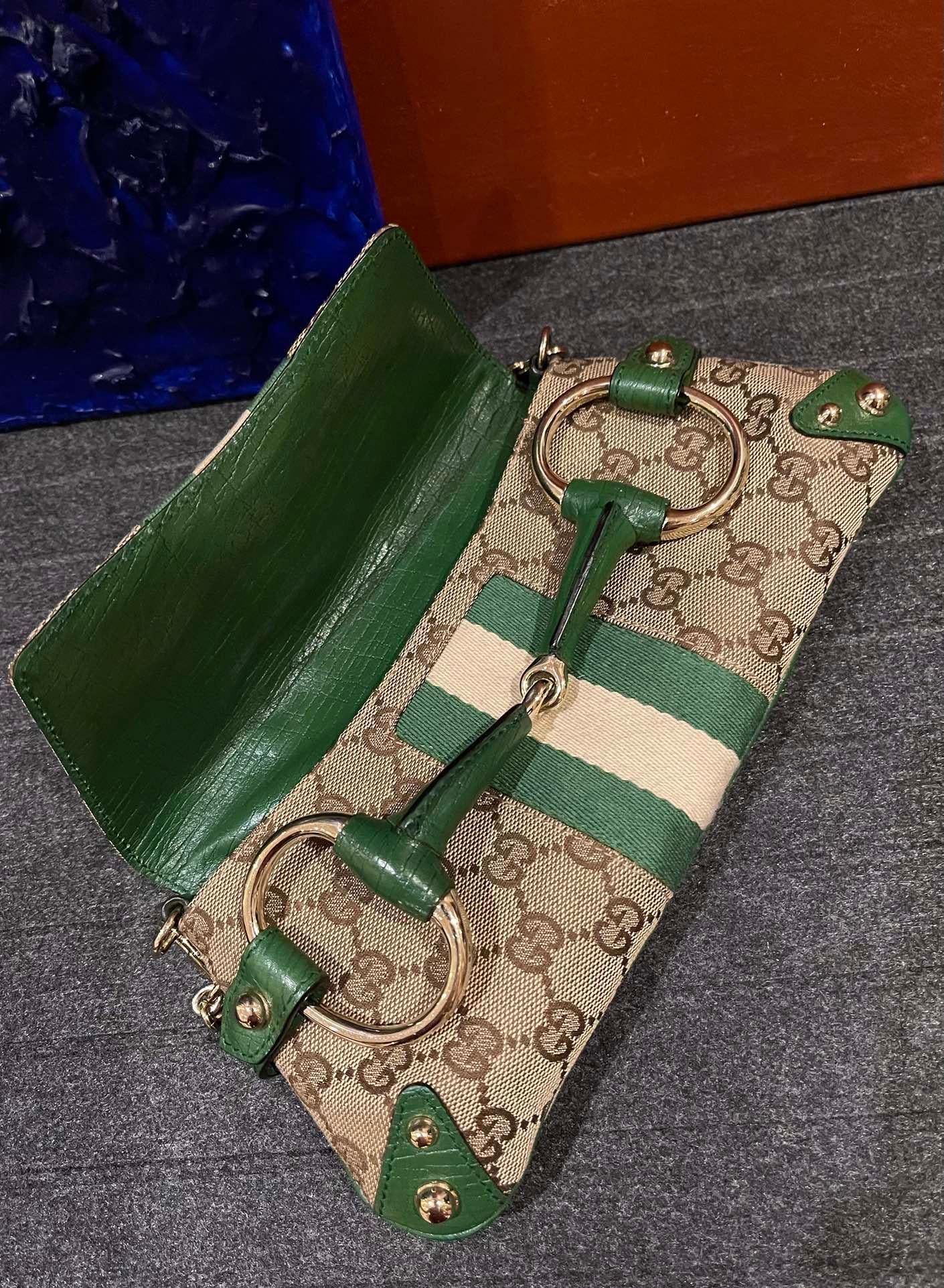Gucci Horsebit 1955 Chain Bag Gucci Monogram Green Leather and Gold Studs 5