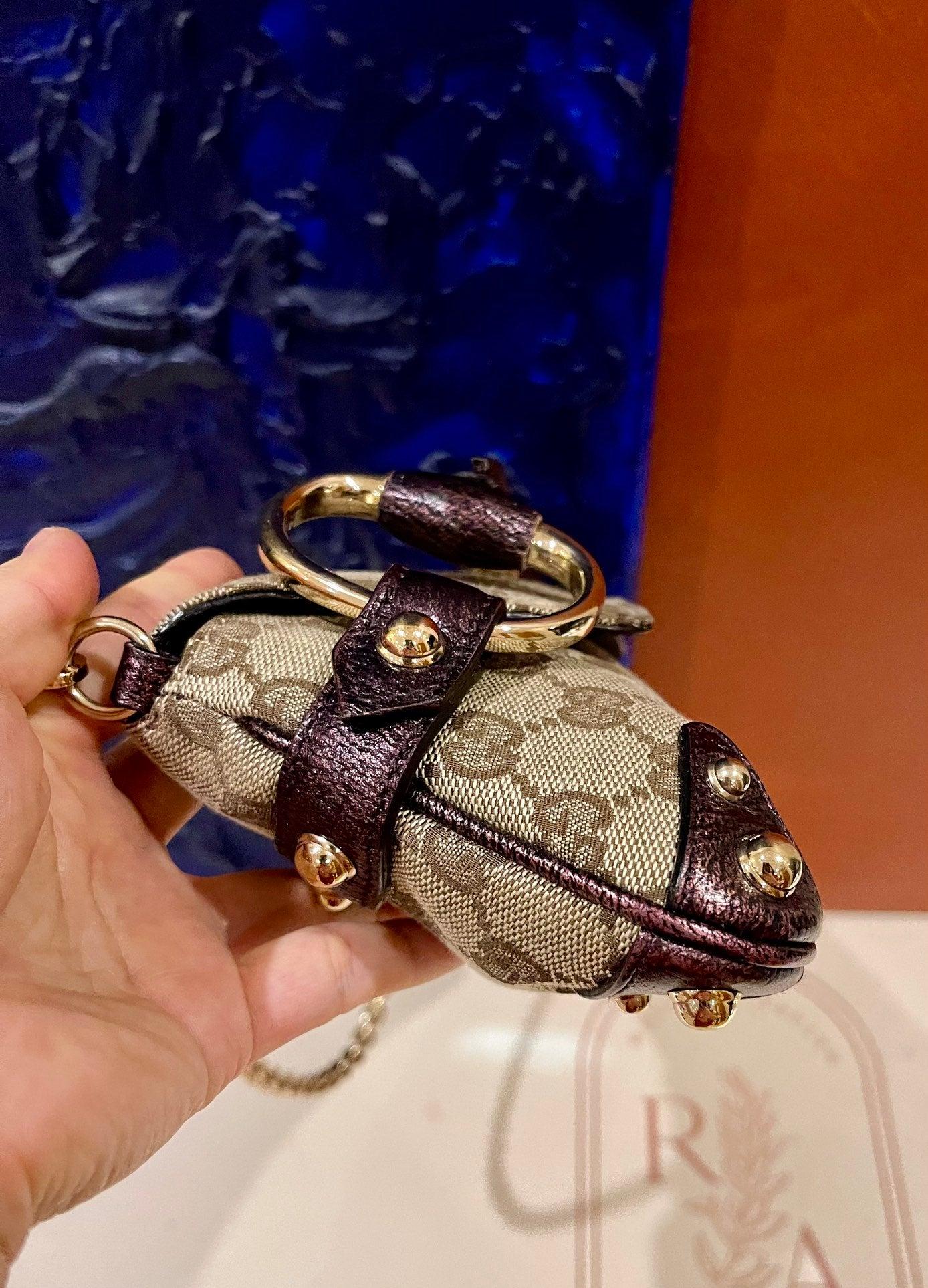 Gucci Horsebit 1955 - Sac à chaîne Monogram en cuir violet irisé et clous dorés 2