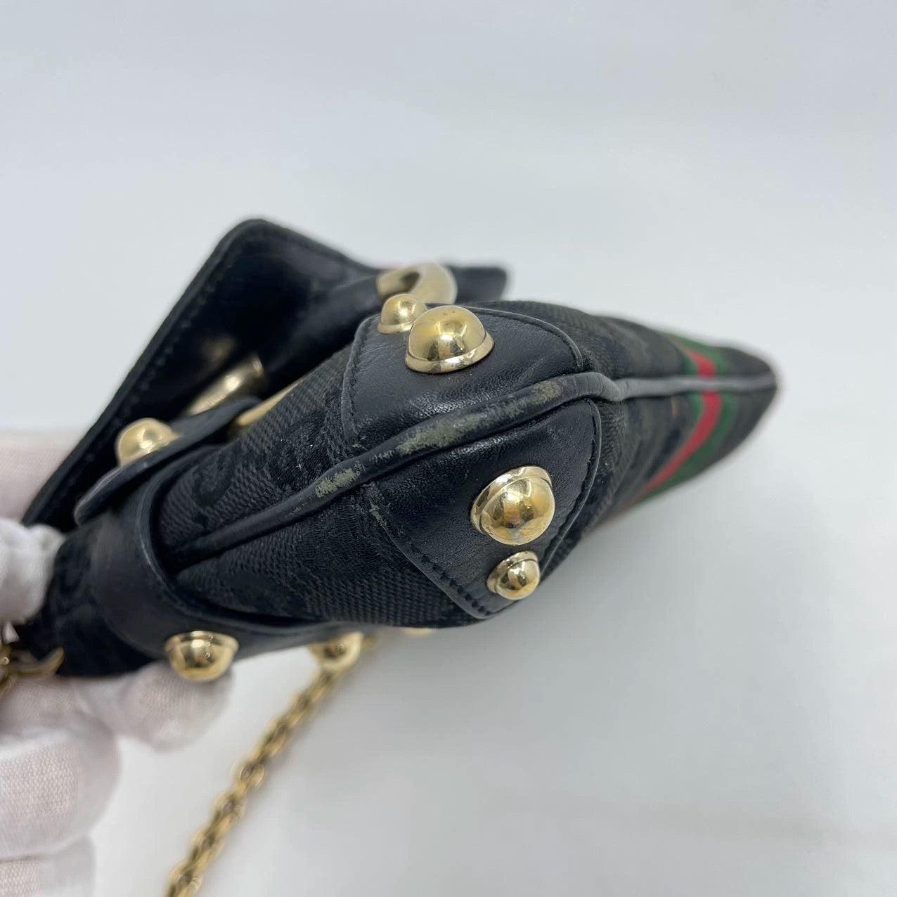Gucci Horsebit 1955 Chain Cloth Black Gucci Monogram with Iconic Gucci Strip For Sale 8
