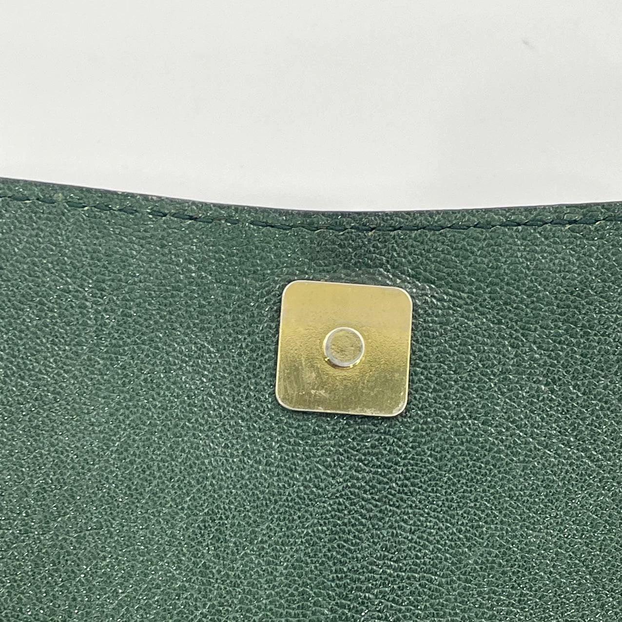 Gucci Horsebit 1955 Cadena Piel Verde y Tachuelas Doradas en venta 8