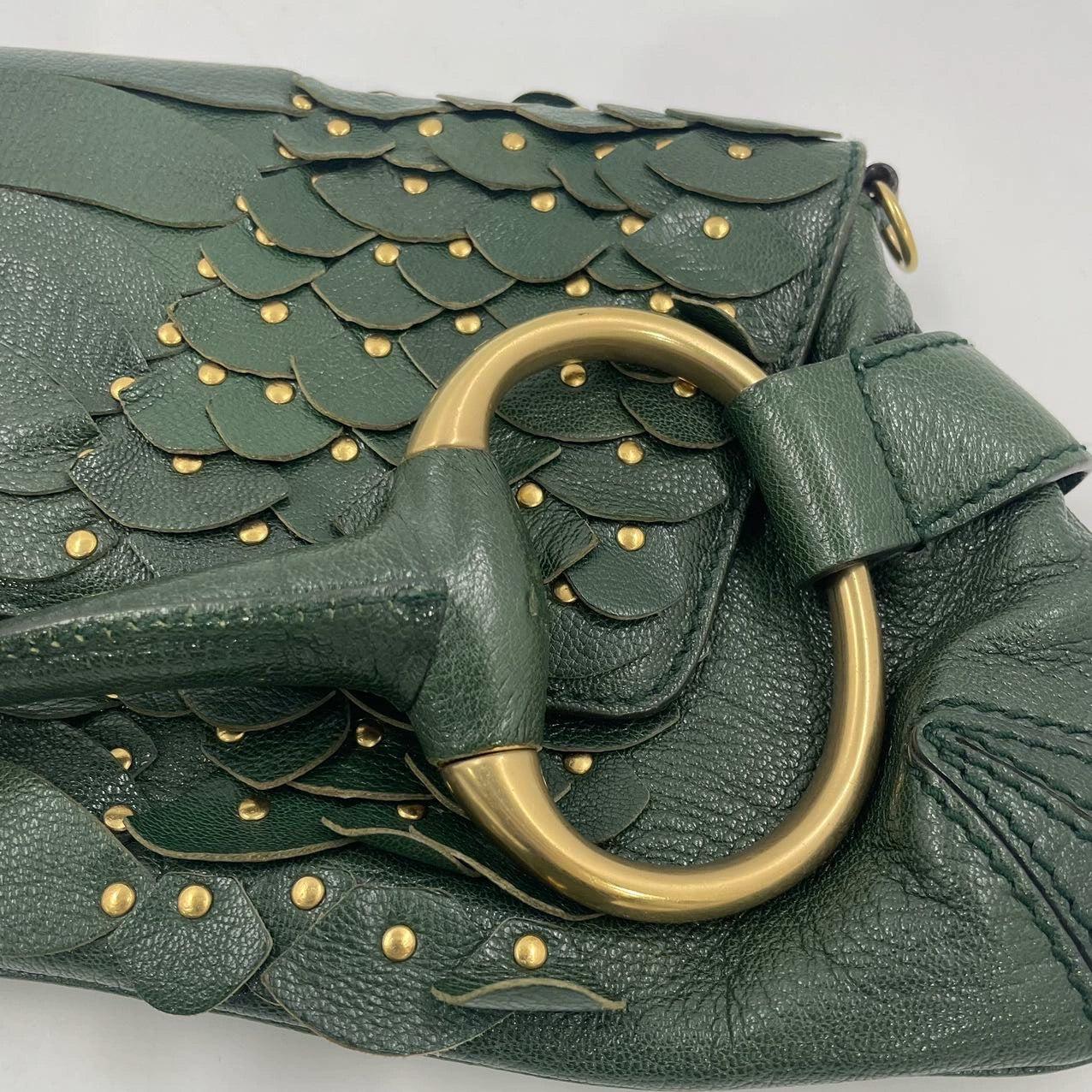 Gucci Horsebit 1955 Cadena Piel Verde y Tachuelas Doradas en venta 11