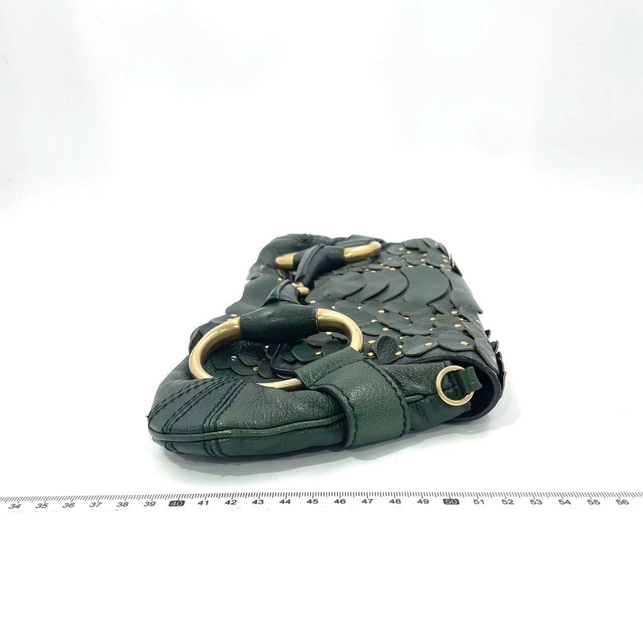 Gucci Horsebit 1955 Cadena Piel Verde y Tachuelas Doradas en Bueno estado para la venta en AUBERVILLIERS, FR