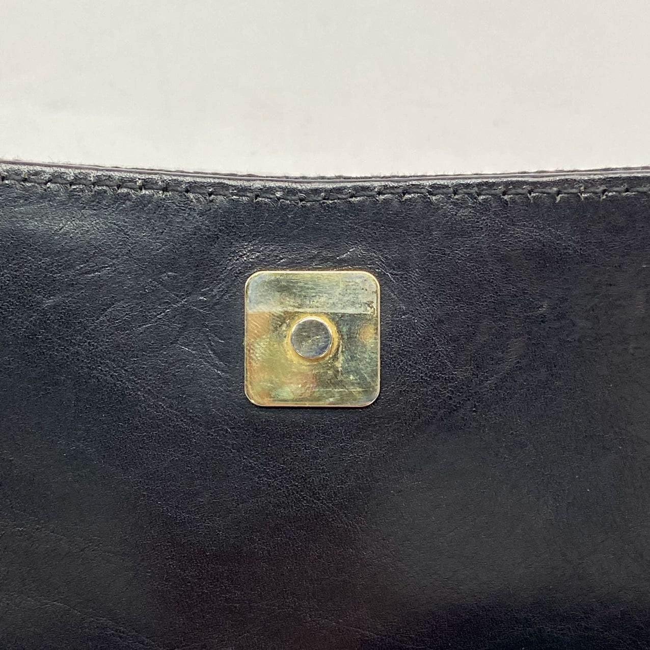 Gucci Horsebit 1955 Chain Large Shoulder Bag Black Monogram with Pink Silk For Sale 5