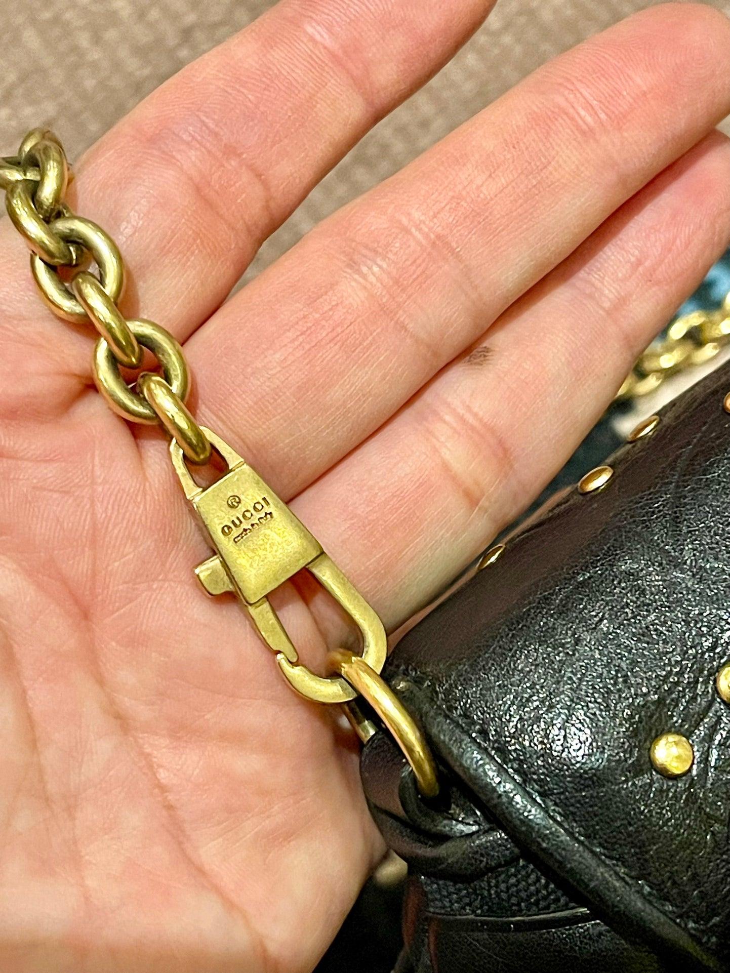 Gucci Horsebit 1955 Chain Shoulder bag Large Black Embossed Leather & Gold Studs For Sale 10