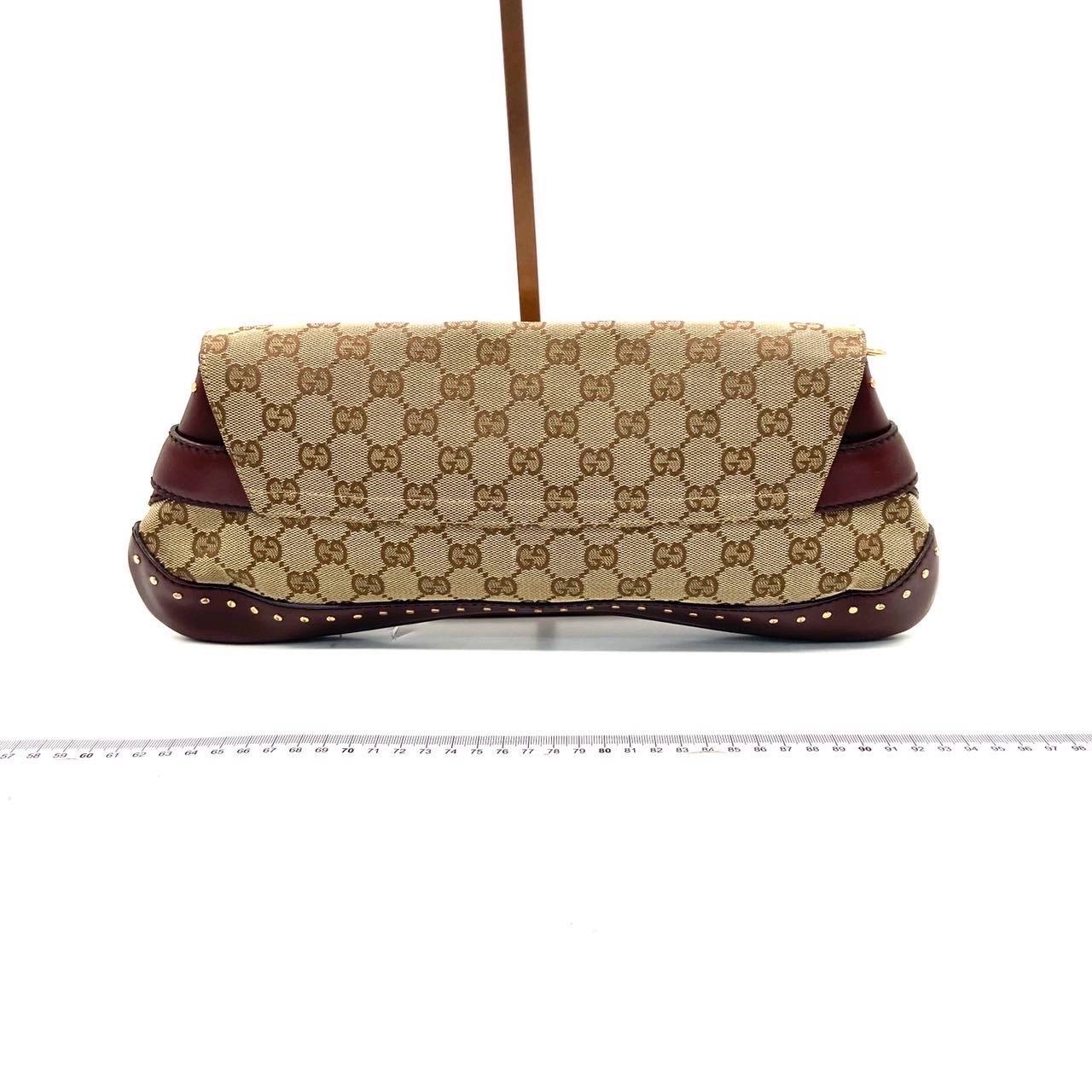 Beige Gucci Horsebit 1955 Borsa a tracolla grande in pelle beige Monogram bordeaux in vendita