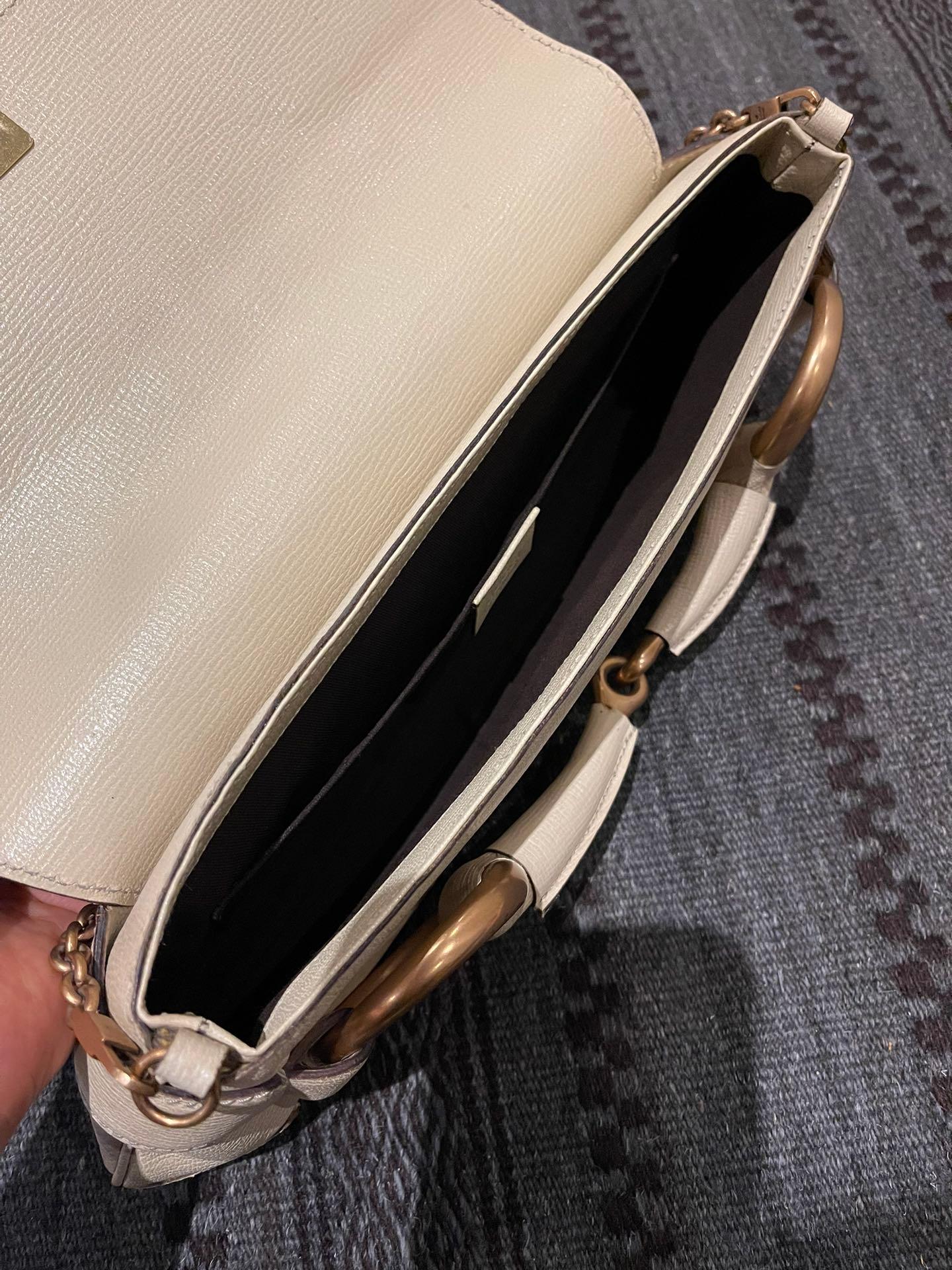 Gucci Horsebit 1955 grand sac à bandoulière en cuir blanc 5