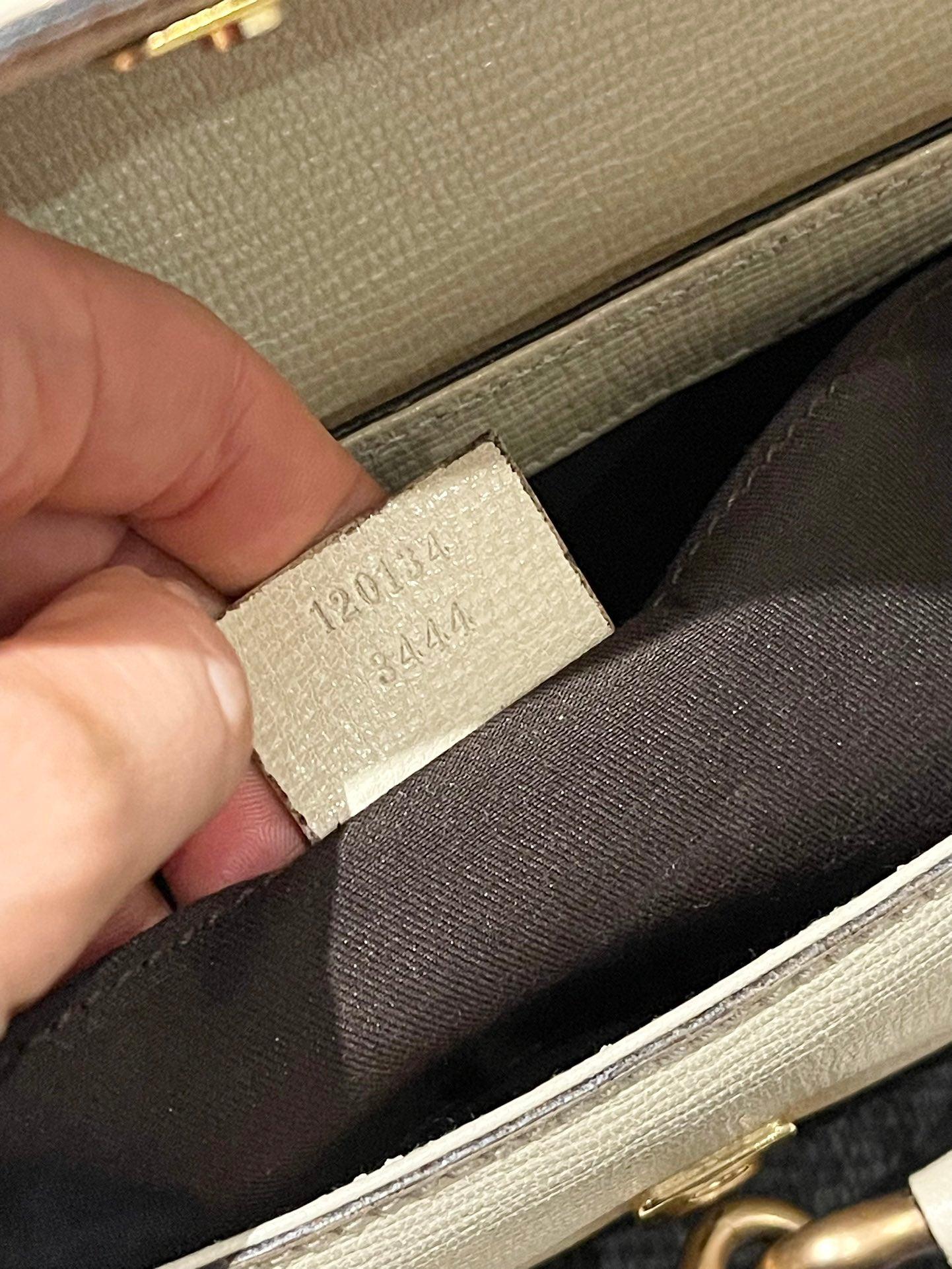 Gucci Horsebit 1955 grand sac à bandoulière en cuir blanc 7