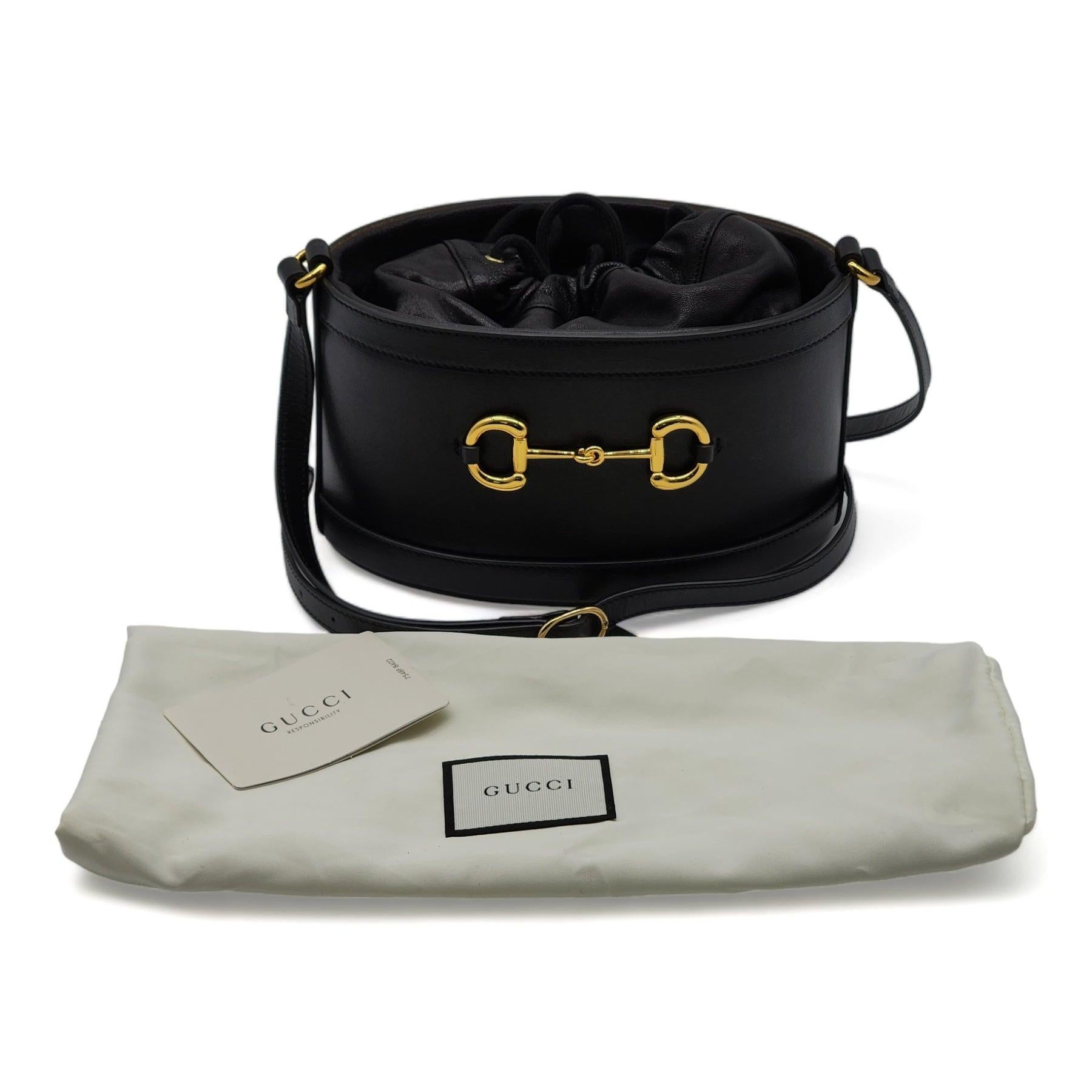 Gucci Horsebit 1955 Leather Bucket Bag In Excellent Condition In Los Angeles, CA
