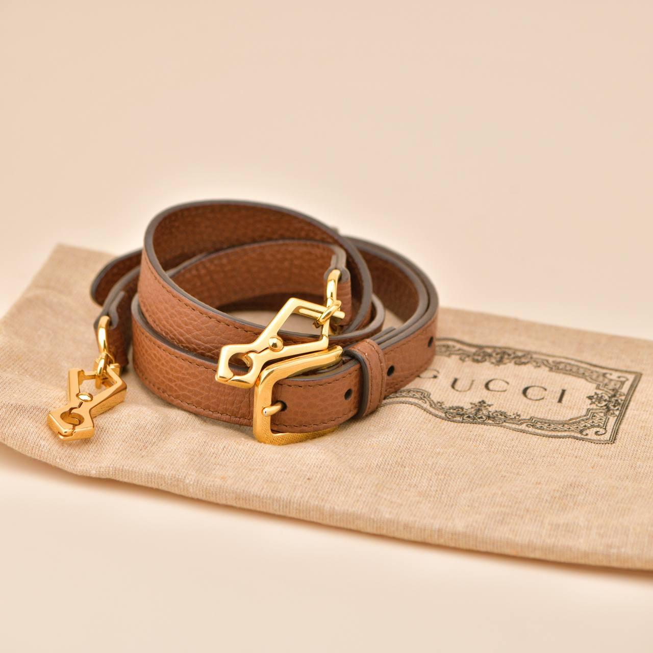 Petit sac à main Gucci Horsebit 1955 Monogram Denim Crossbody Unisexe en vente