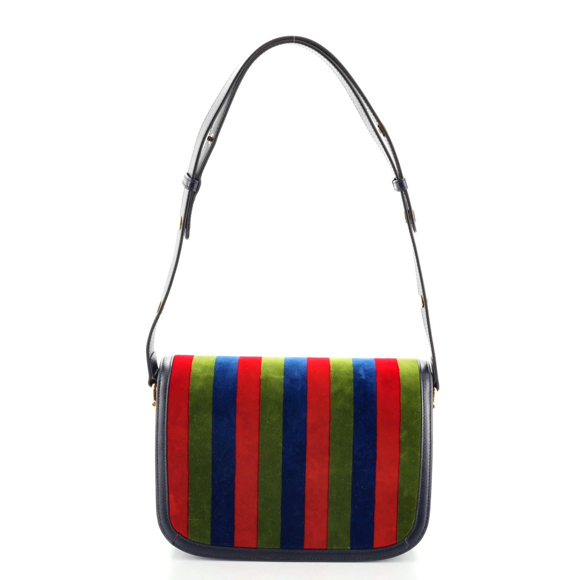 Gucci Horsebit 1955 Umhängetasche aus gestreiftem Samt und Leder im Zustand „Gut“ in NY, NY
