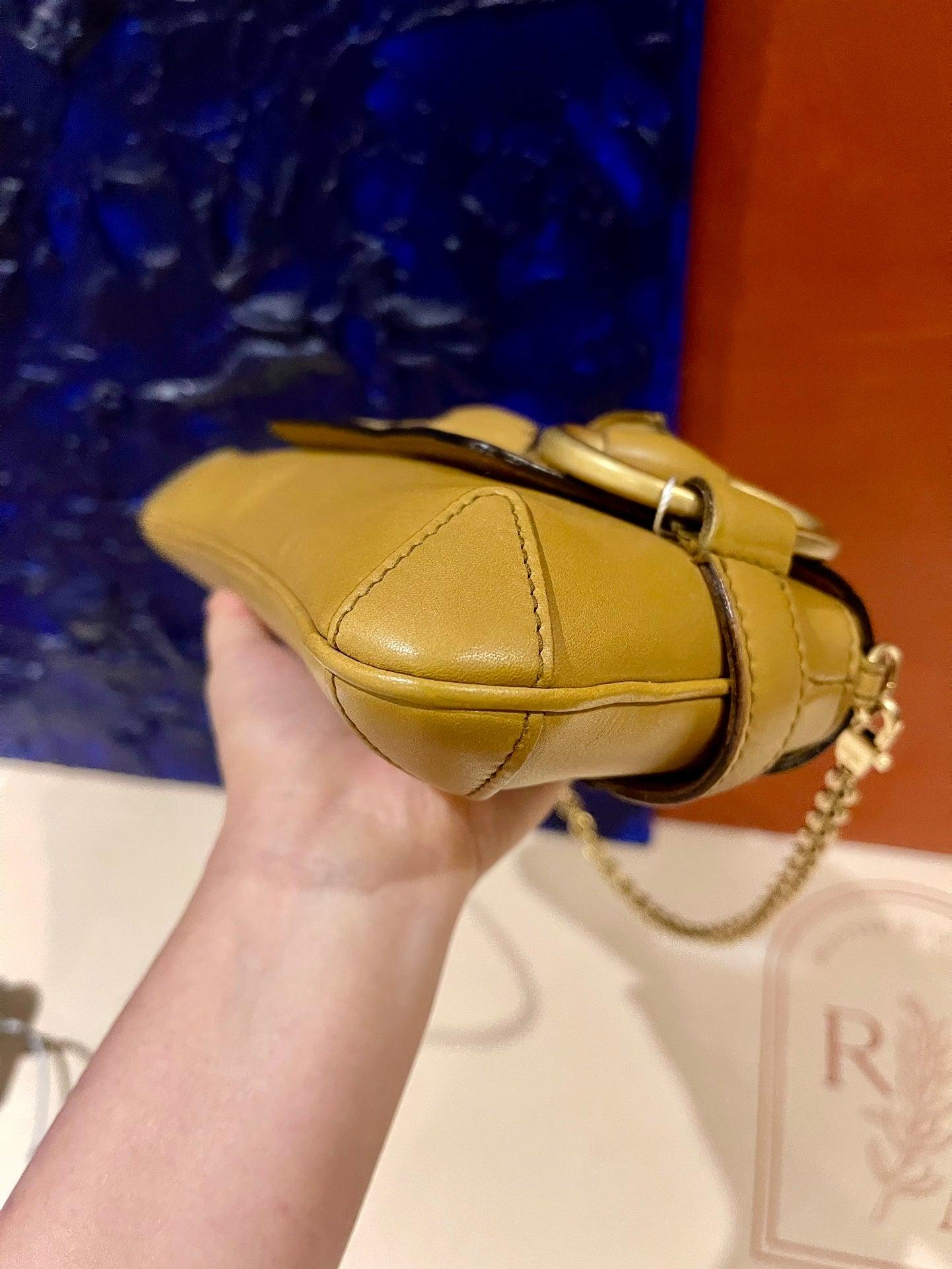 Gucci Horsebit 1955 Small Camel Leather Shoulder Bag In Good Condition In AUBERVILLIERS, FR