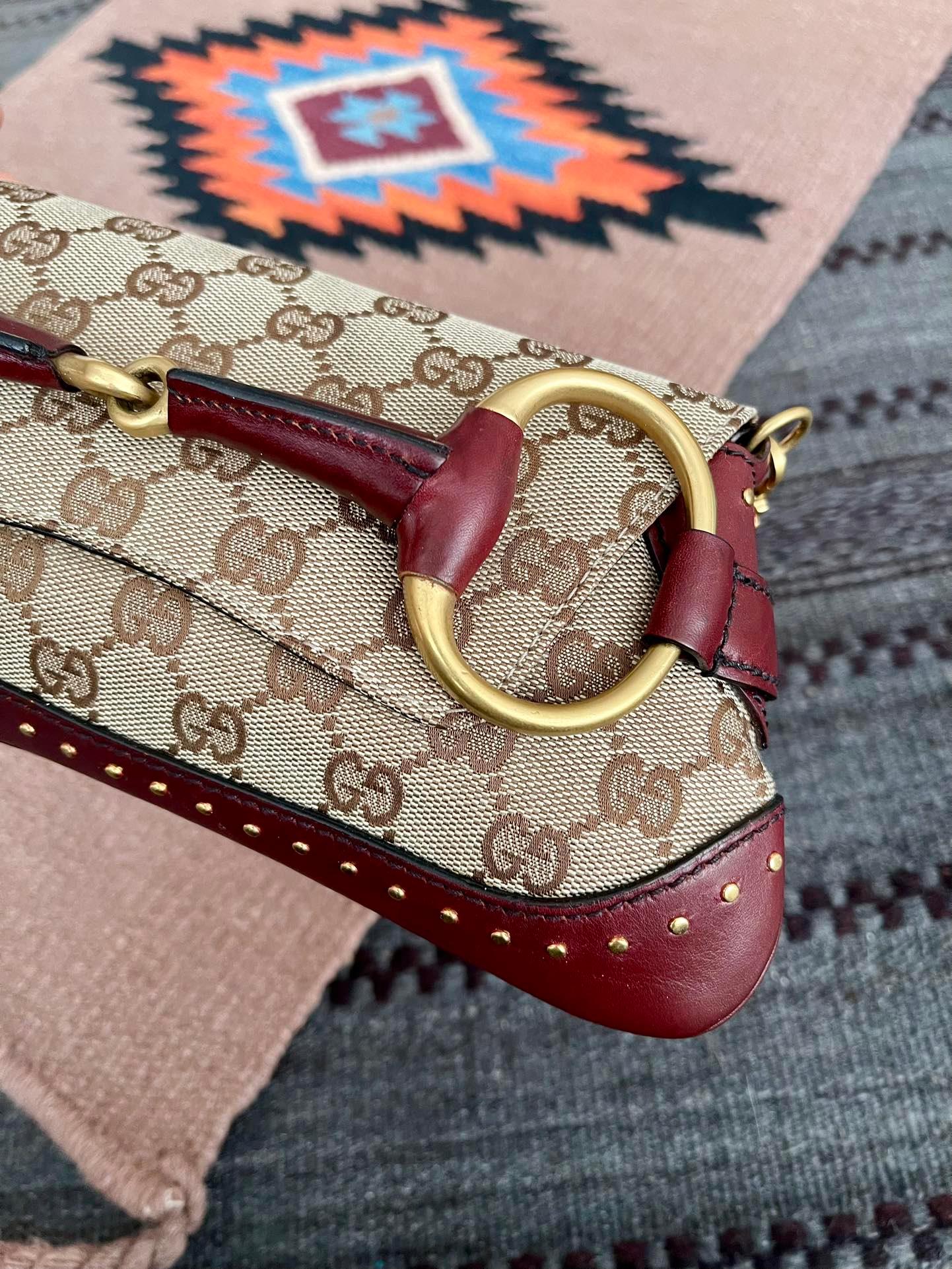 Women's Gucci Horsebit 1955 Small Cloth Beige Monogram Burgundy Leather Shoulder bag