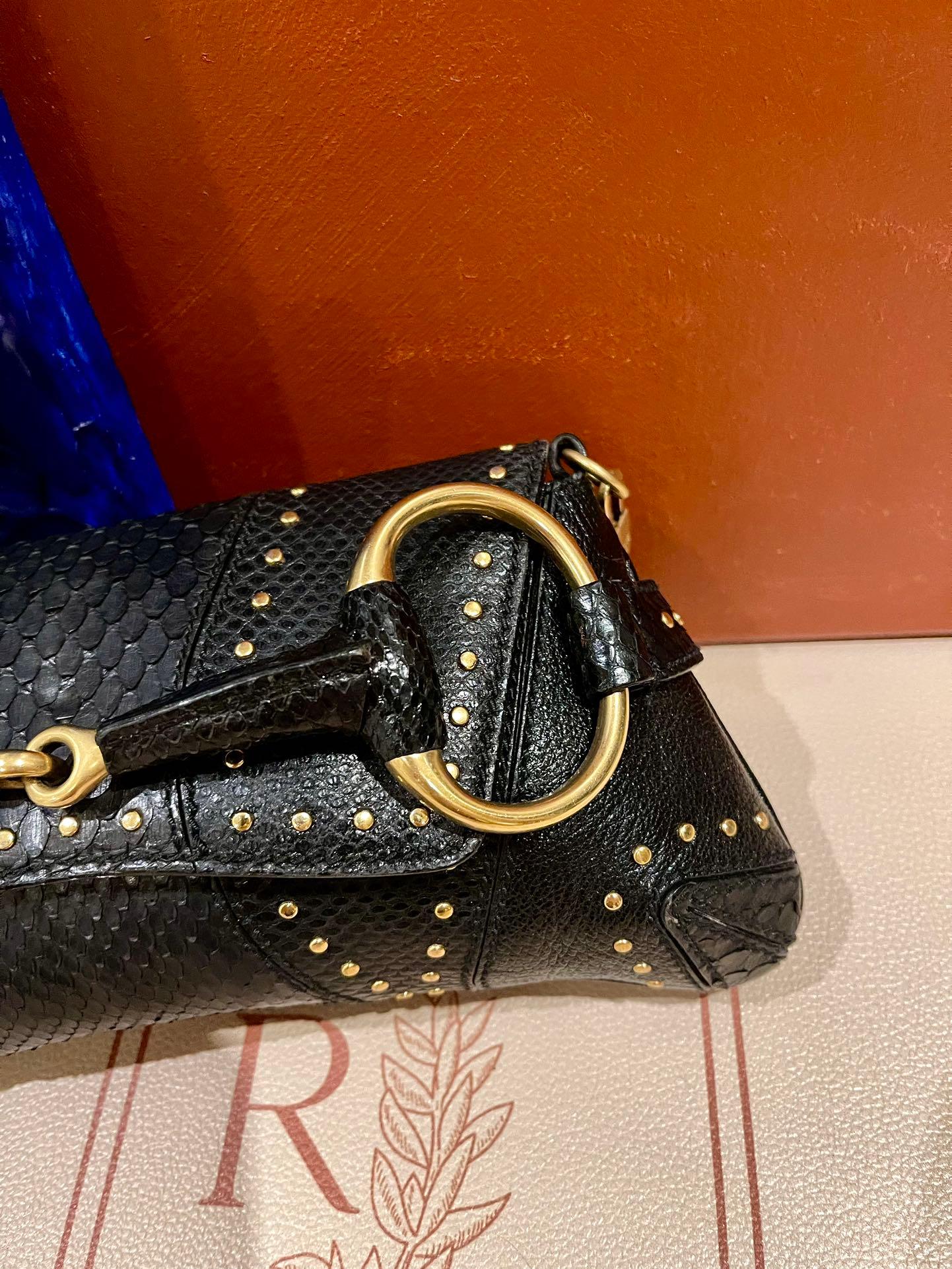 Gucci Horsebit 1955 Small Snake skin leather Black Gold Studded Shoulder Bag In Good Condition In AUBERVILLIERS, FR