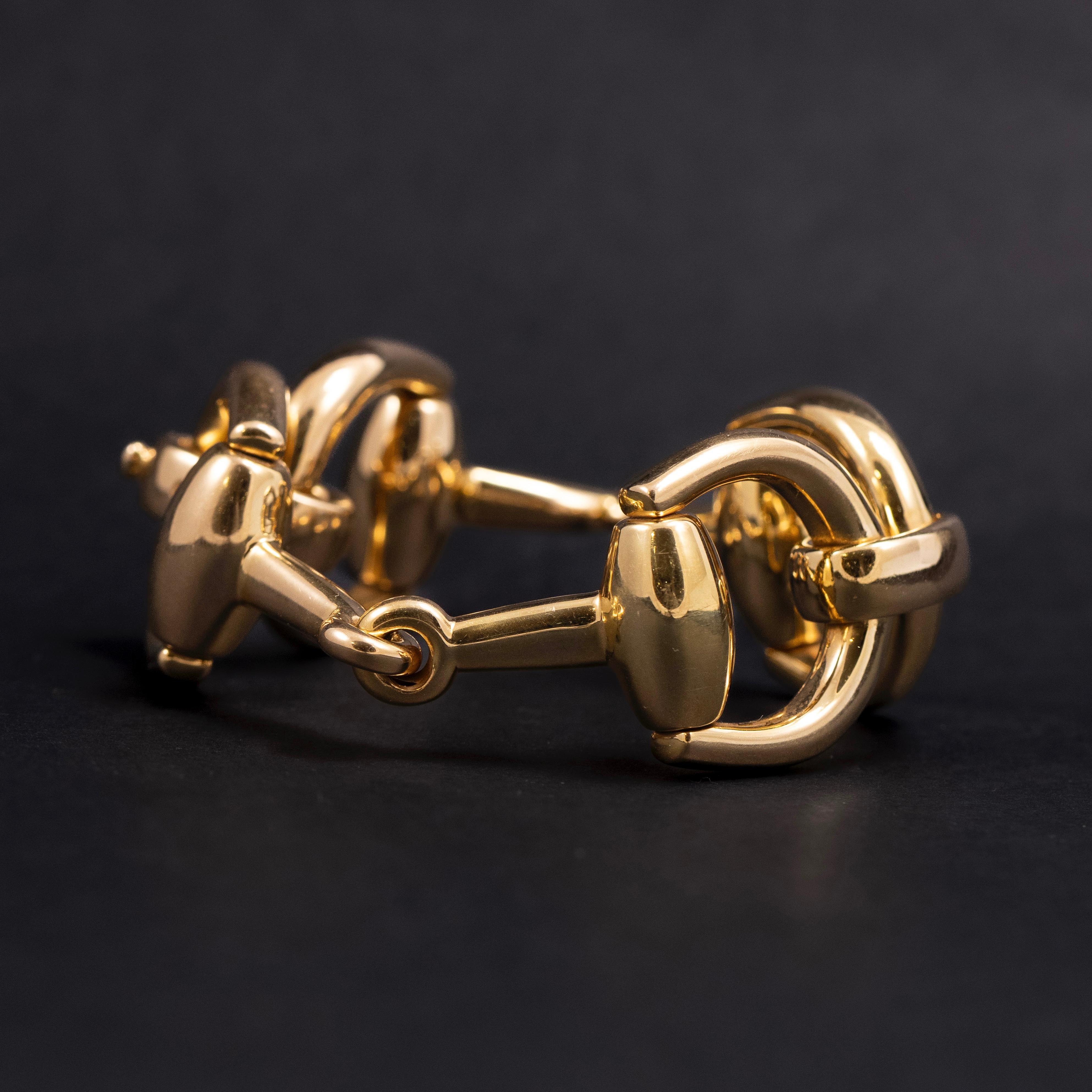 Gucci Horsebit Big Bracelet 18K Yellow Gold Italian 2000s For Sale 2
