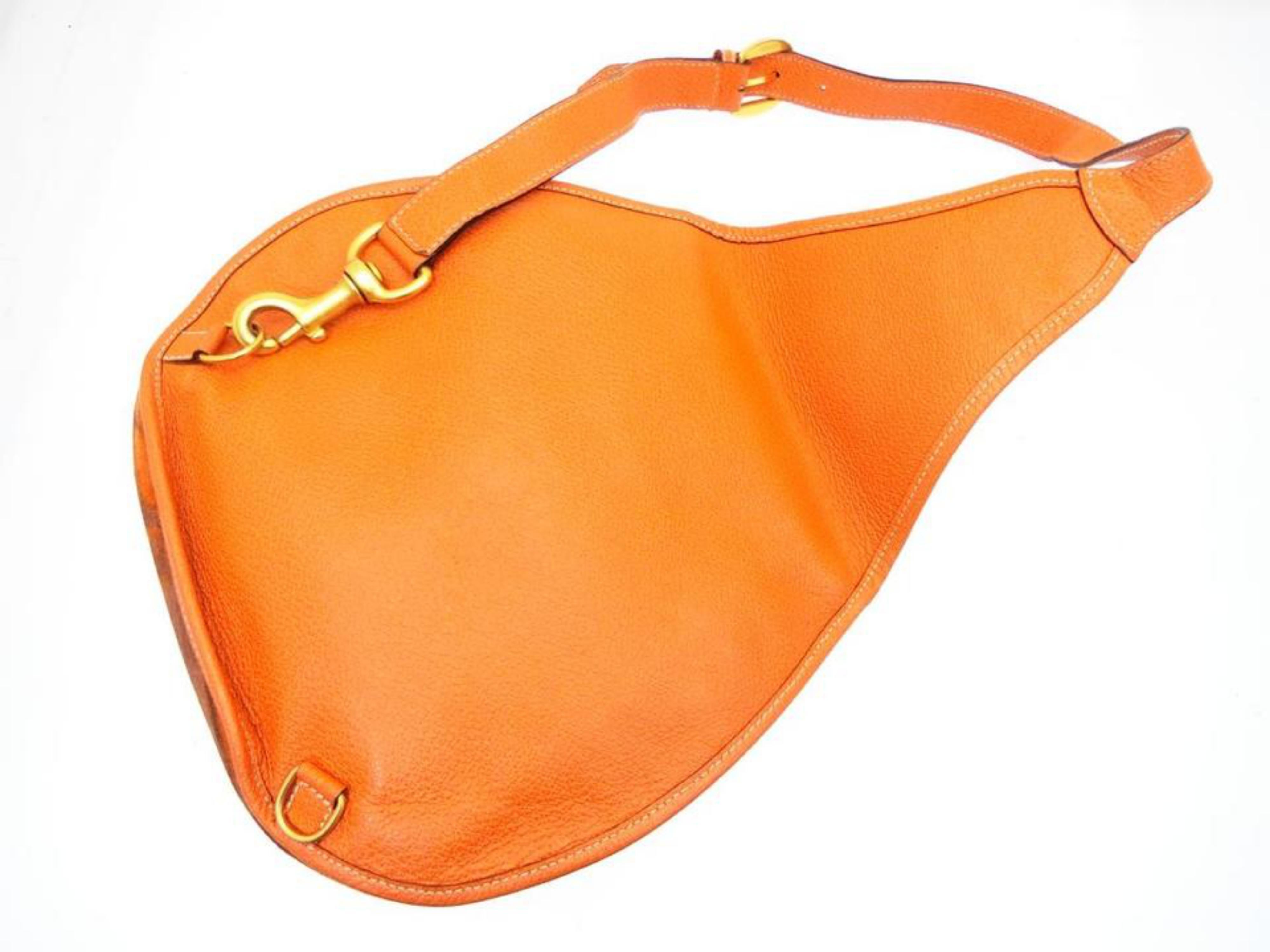 Gucci Horsebit Burnt Body 228677 Orange Suede Leather Shoulder Bag In Fair Condition For Sale In Forest Hills, NY