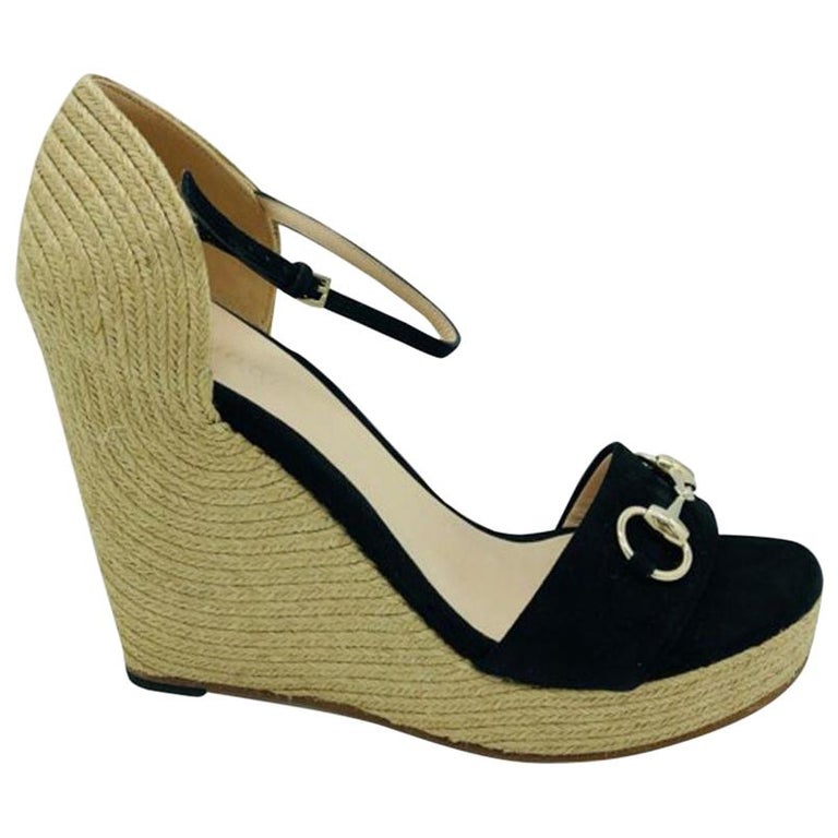 Gucci Horsebitdetailed espadrille wedges Size 40 Black suede For Sale at 1stDibs