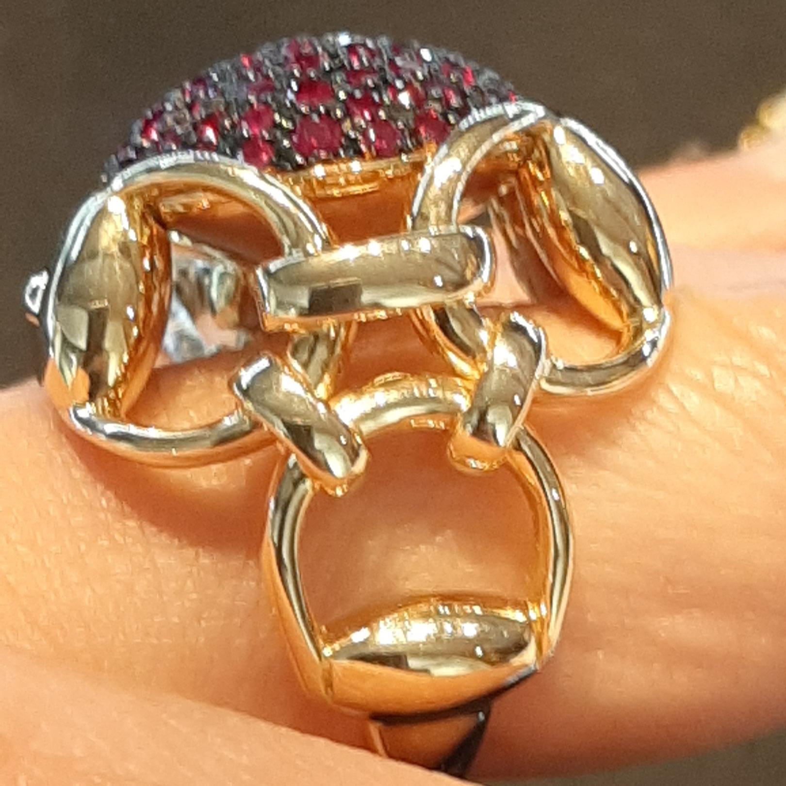 Women's Gucci Horsebit Equestrian 18k Gold Cocktail Ring with Pink Sapphires