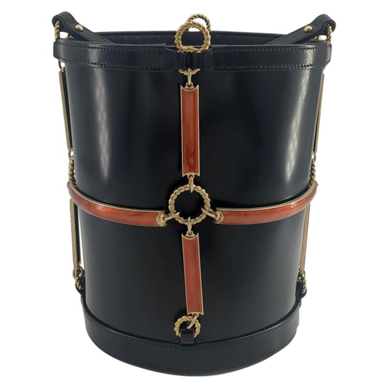 GUCCI Horsebit Shoulder bag in Black Leather For Sale
