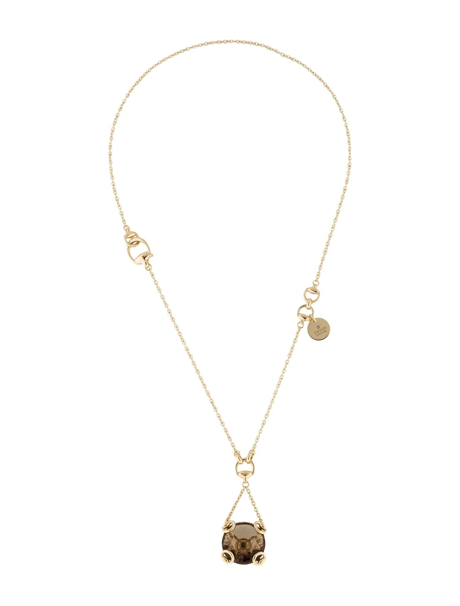 Taille ronde Gucci Collier pendentif en or jaune 18 carats avec quartz fumé et pierres précieuses en vente