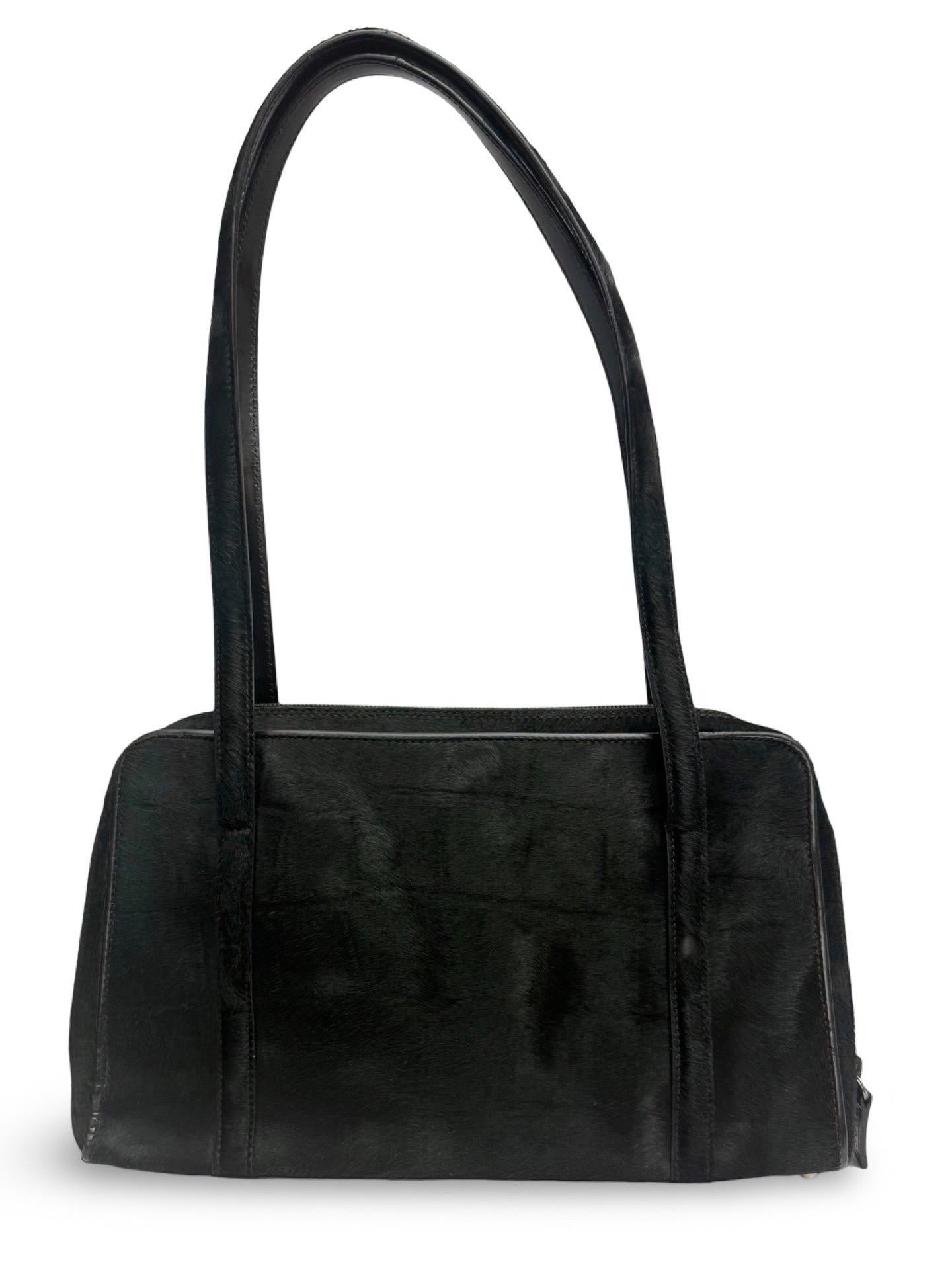 Women's or Men's Gucci horsehair and leather shoulder bag For Sale