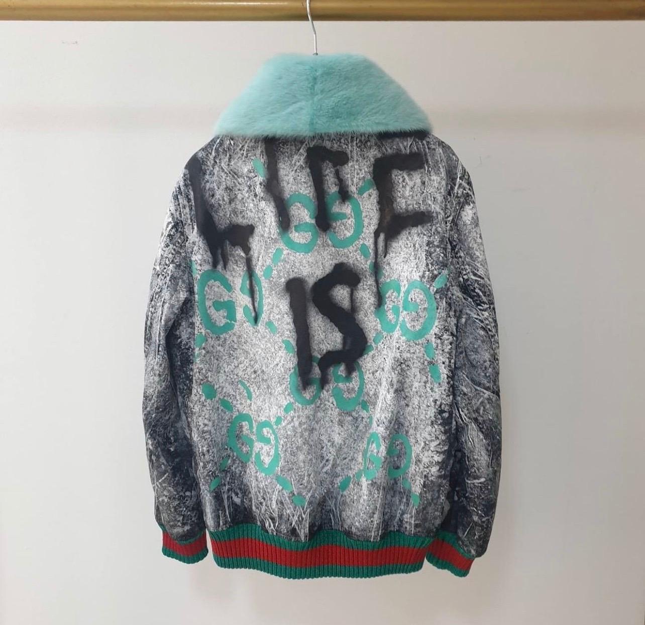 host jacket