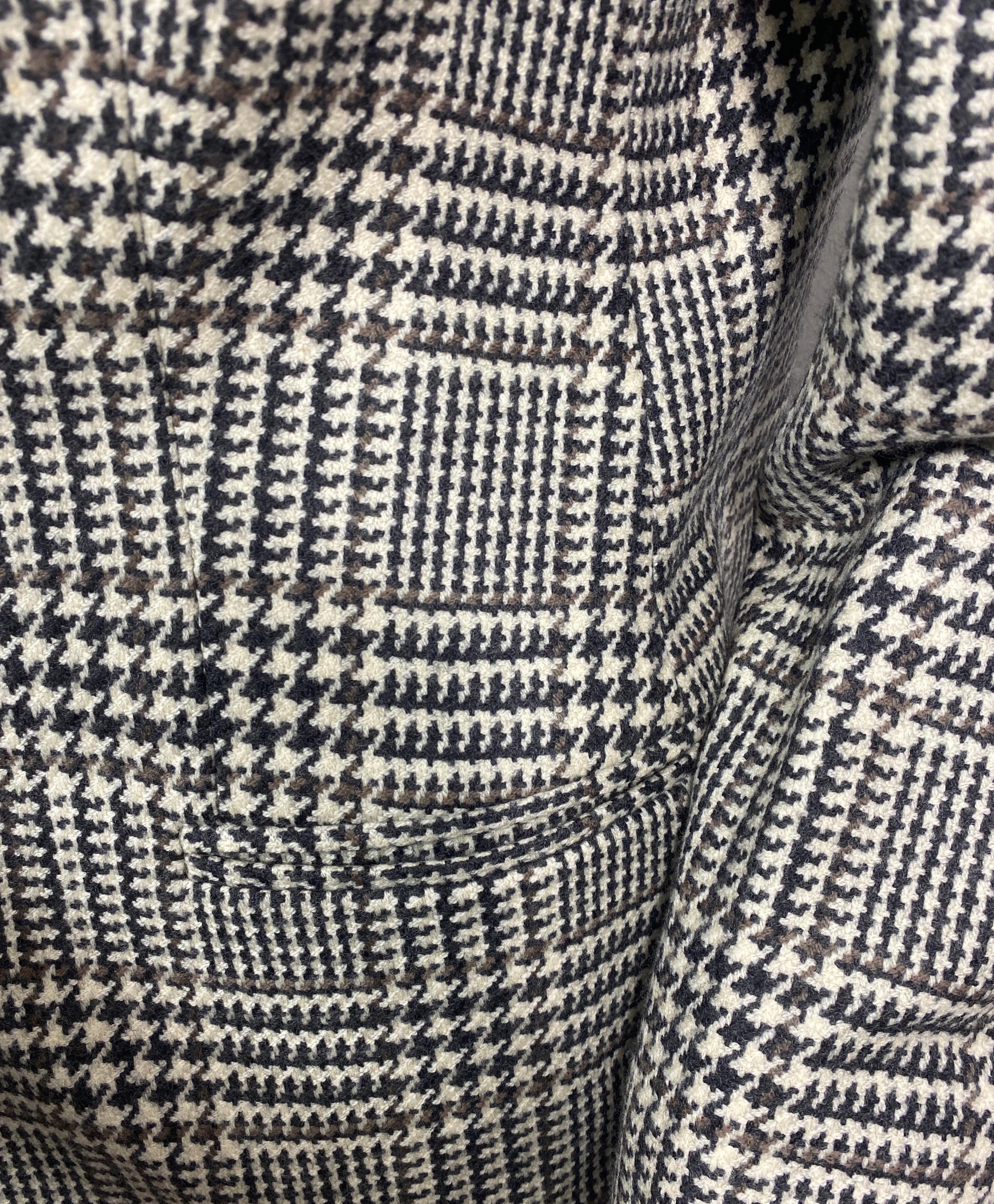 Gucci Houndstooth 1980’s Wool Blazer Jacket-Size 48 For Sale 2