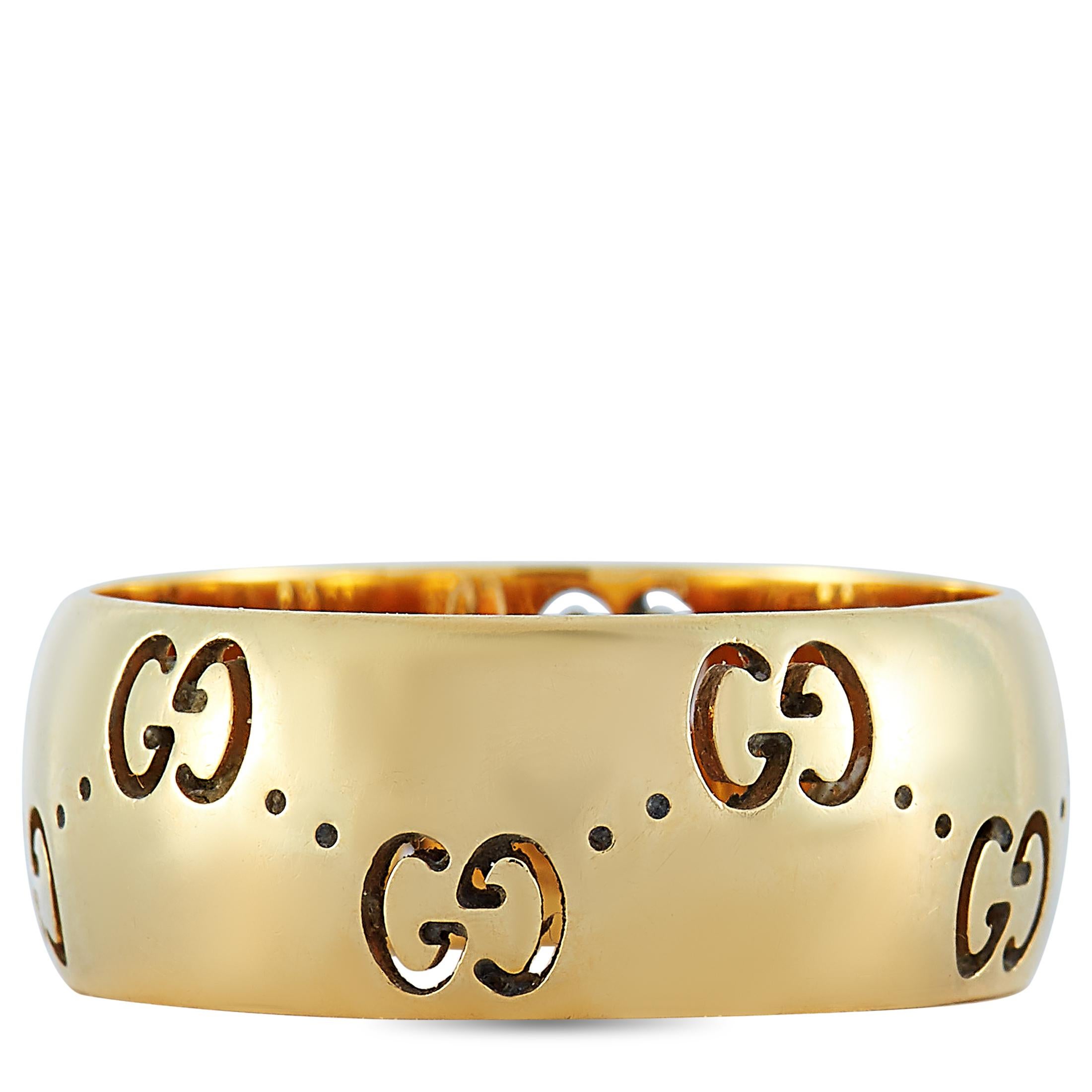 Gucci Icon 18 Karat Yellow Gold Bold Ring In New Condition In Southampton, PA