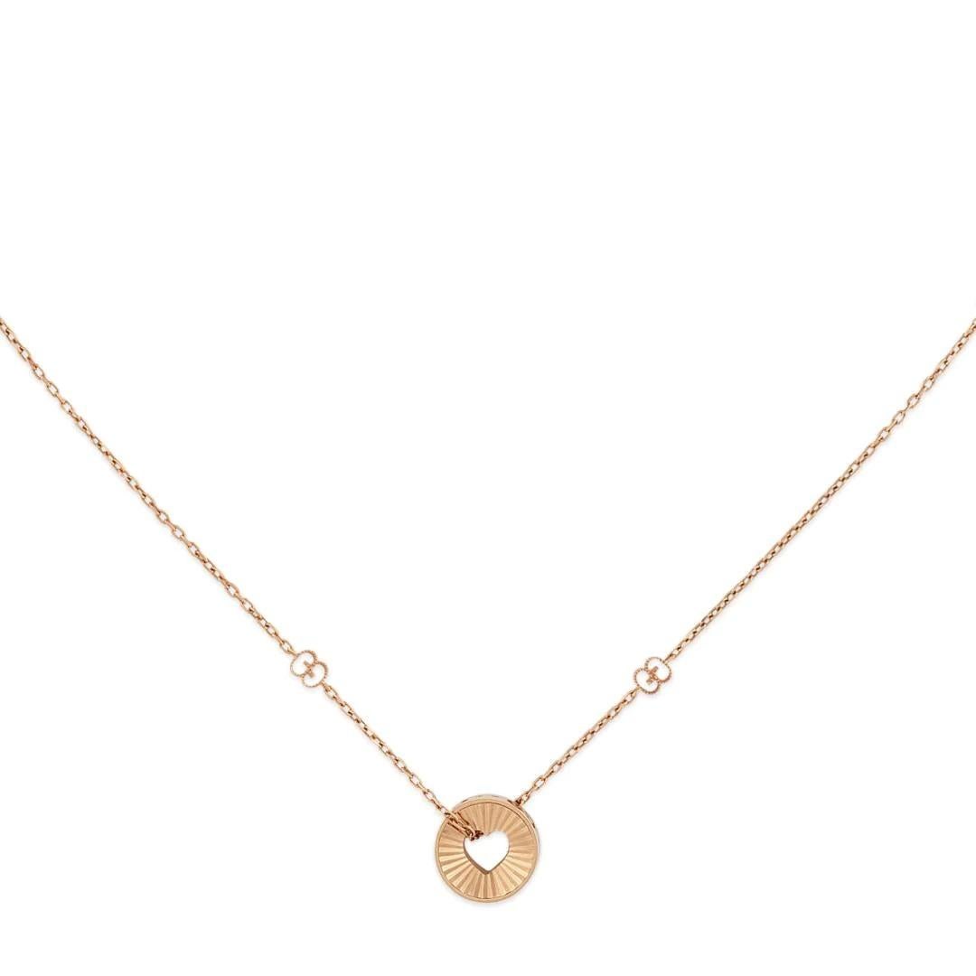 Gucci Icon 18ct Rose Gold Open Heart Chain Necklace YBB729373001

The latest silhouettes for the Icon line offer new refined and contemporary executions of signature pieces. Intricate engraved details offer a magical touch, such as the heart motif