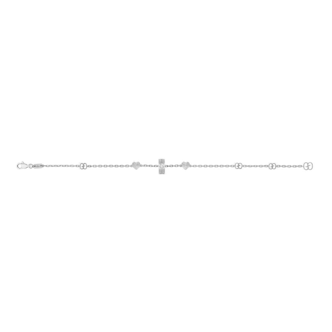 Gucci Icon 18ct White Gold Open Heart Chain Bracelet YBA729383002

Featuring the emblematic G logo, no other collection from Gucci could symbolise the resounding success experienced by this Italian manufacturer since its conception quite like the