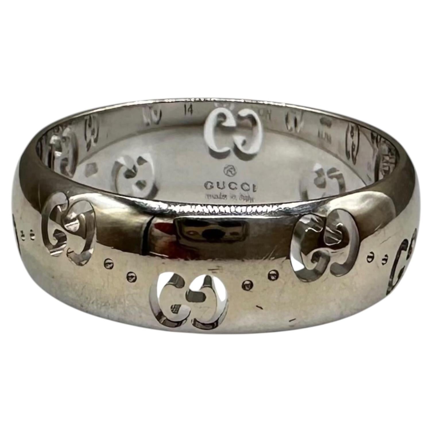 Gucci Icon 18K White Gold GG Wide Ring 6mm Size 6.75 For Sale