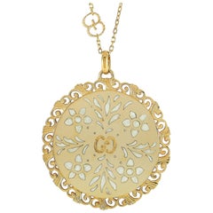 Gucci Icon Blooms 18 Karat Yellow Gold Mystic White Enamel Necklace