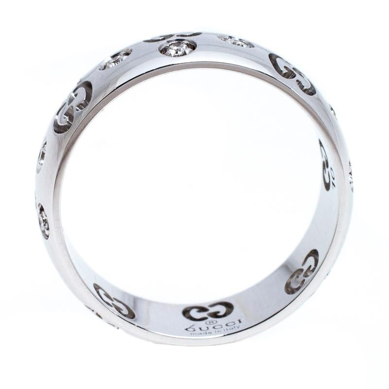 Gucci Icon Bold Diamond 18K White Gold Band Ring Size 50 In Good Condition In Dubai, Al Qouz 2