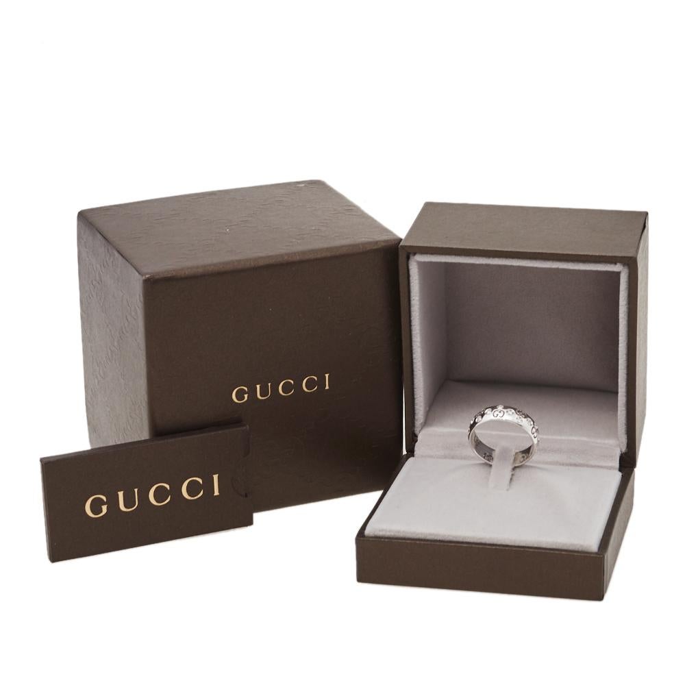 Gucci Icon Diamond 18K White Gold Bold Ring Size 57 In Good Condition In Dubai, Al Qouz 2