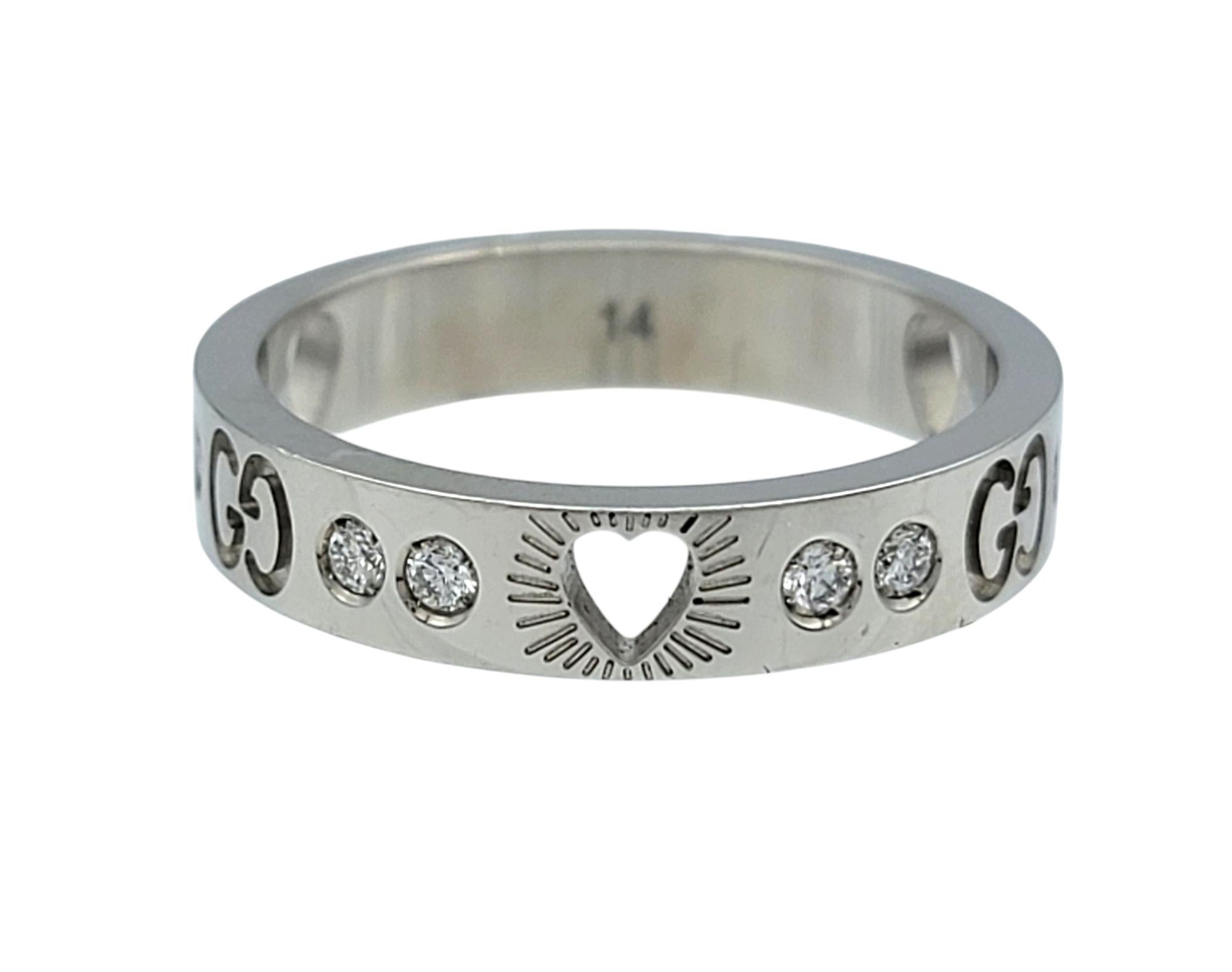 Contemporary Gucci Icon Diamond Band Ring with Heart Cutout in 18 Karat White Gold, Size 6.75 For Sale