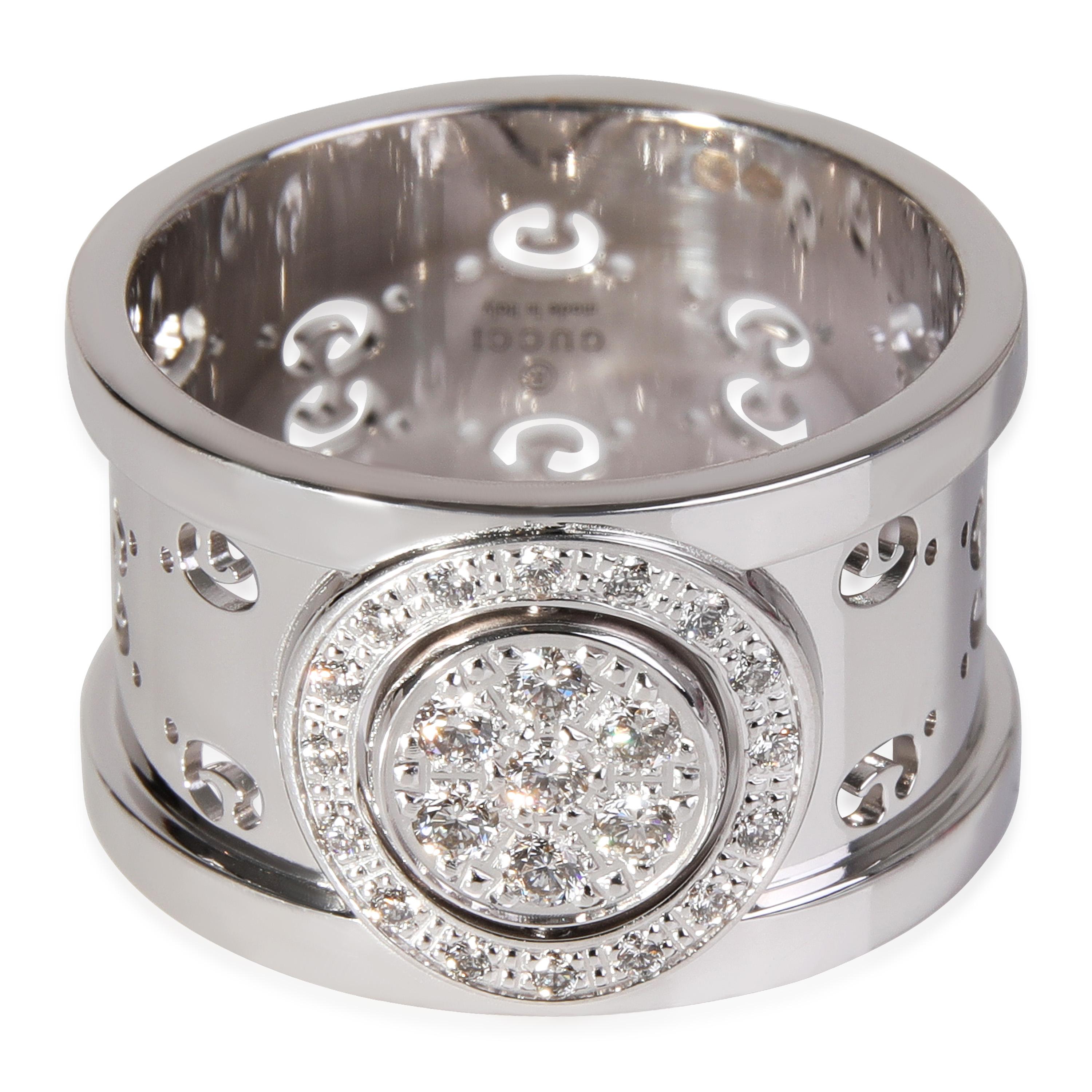 Gucci Icon Diamant-Mode-Ring aus 18k Weißgold mit 0,12 Gesamtkaratgewicht im Zustand „Hervorragend“ in New York, NY