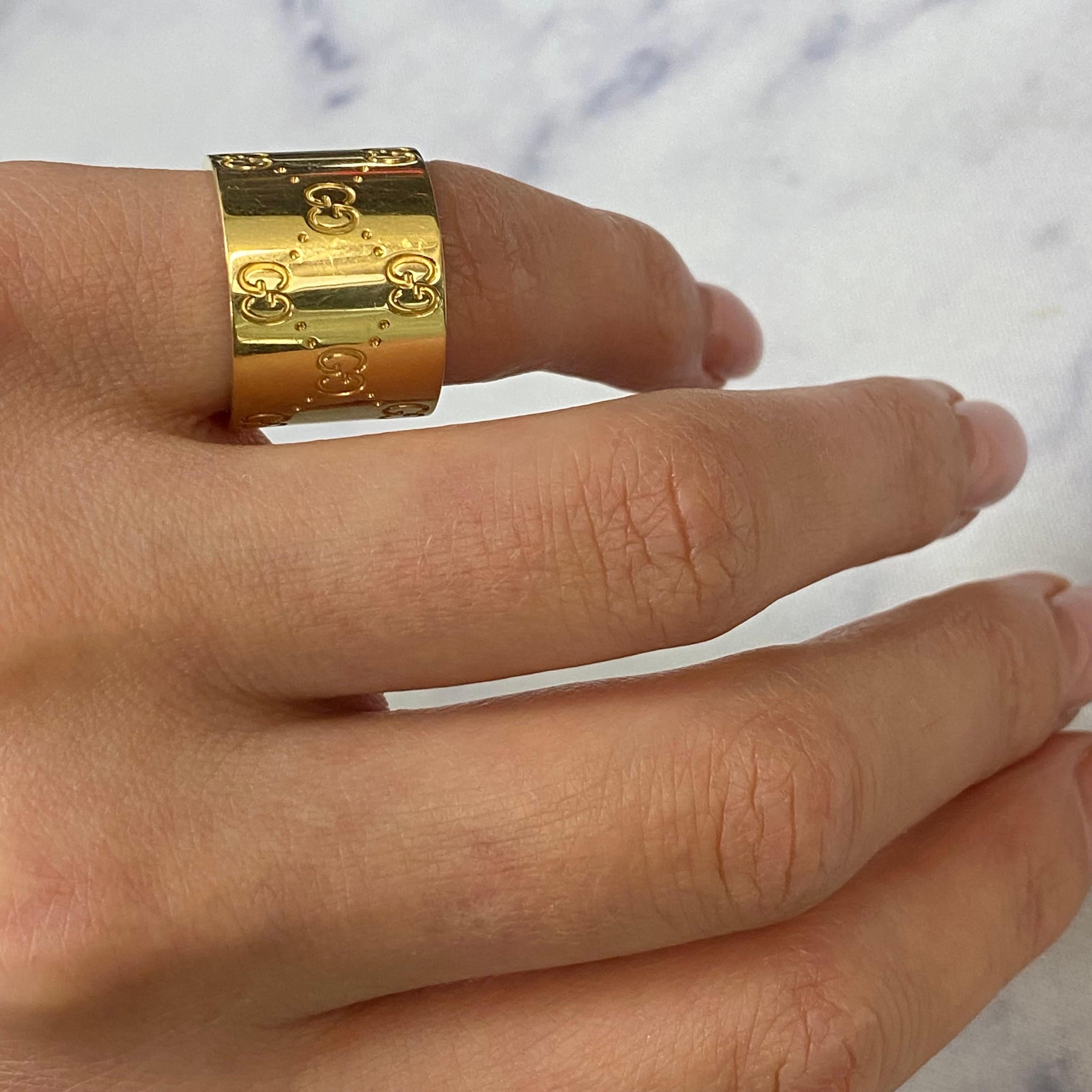 Modern Gucci Icon Logo Wide Ladies Ring 18k Yellow Gold