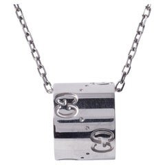 Collares