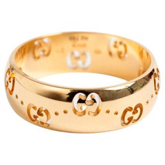 Gucci Icon Ring, 18K Yellow Gold with GG Logo