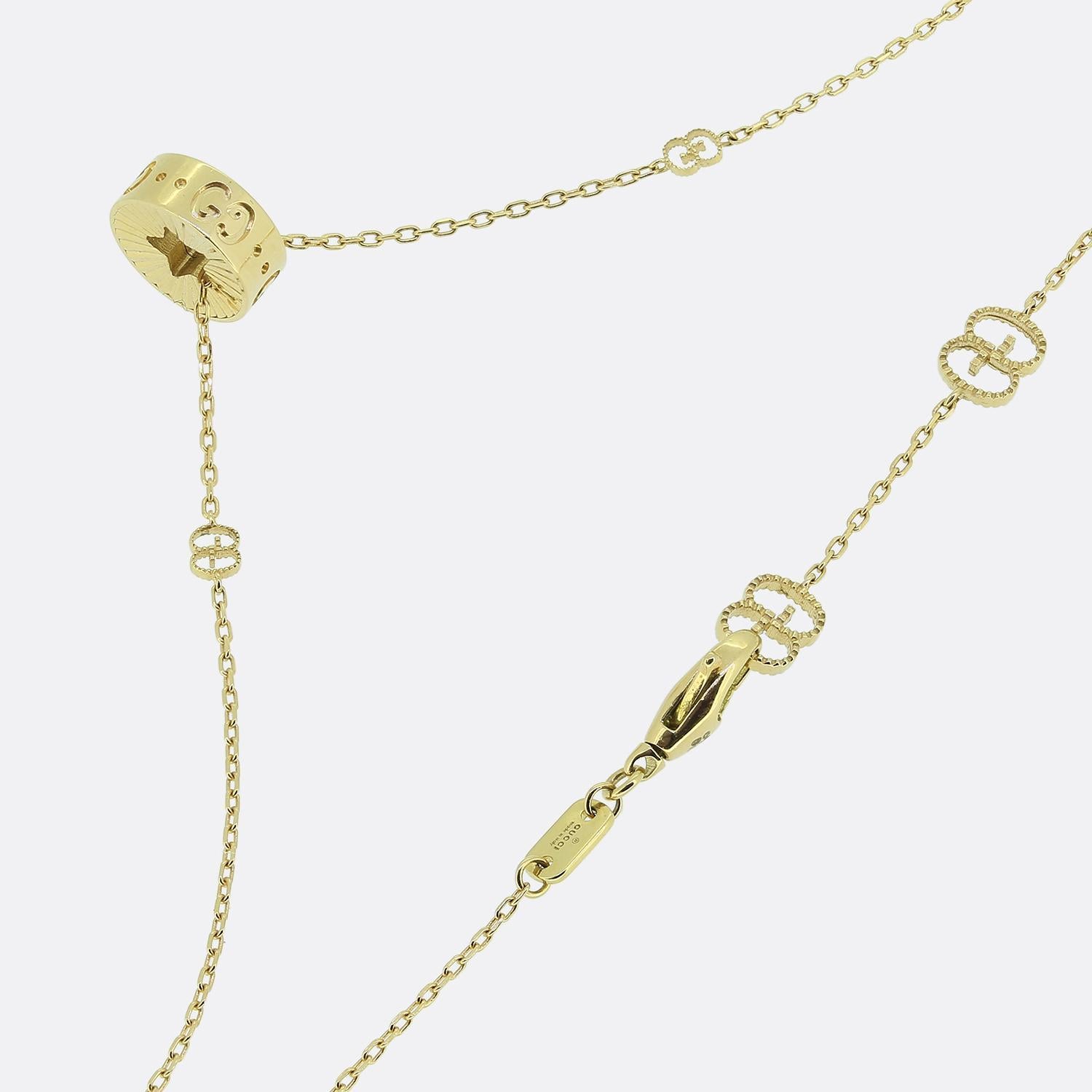 Gucci Icon Star Necklace In Good Condition For Sale In London, GB