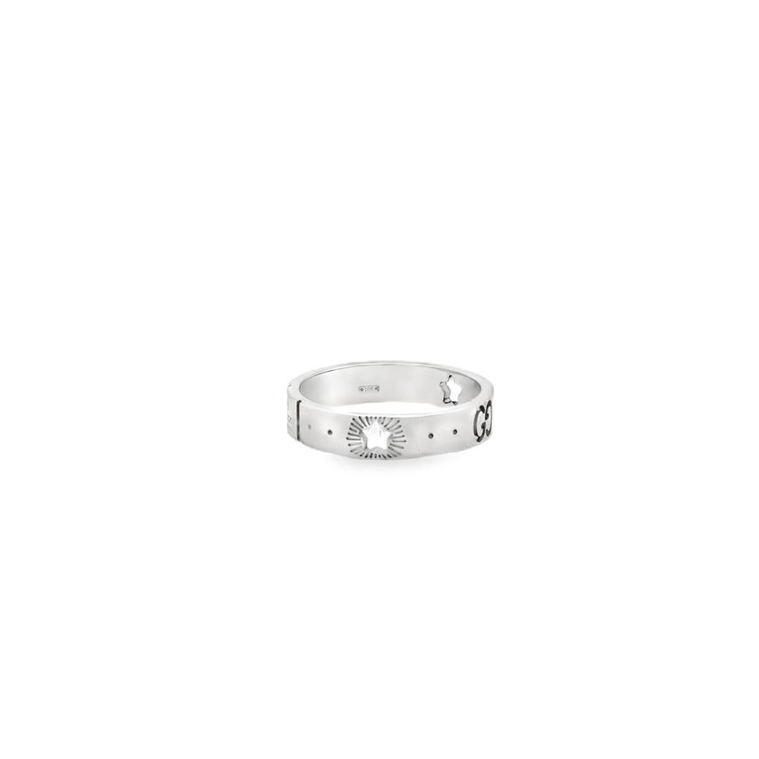 Moderno Anello Gucci Icon Star a fascia sottile in oro bianco 18k Misura 5,75 in vendita