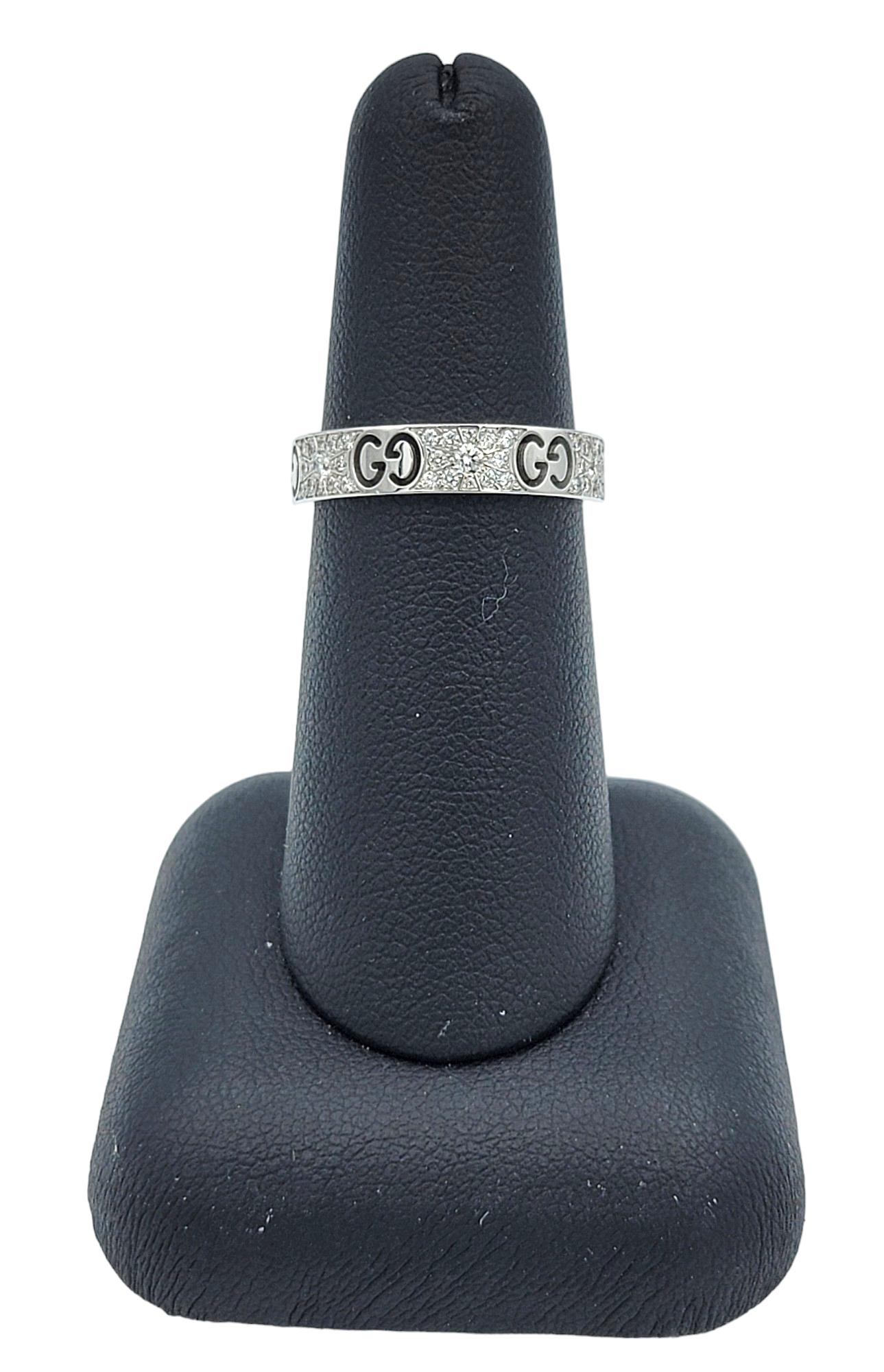 Gucci Icon Stardust Pavé Diamond Band Ring Set in Polished 18 Karat White Gold For Sale 2