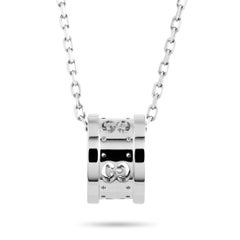 Gucci Icon Twirl 18 Karat White Gold Pendant Necklace
