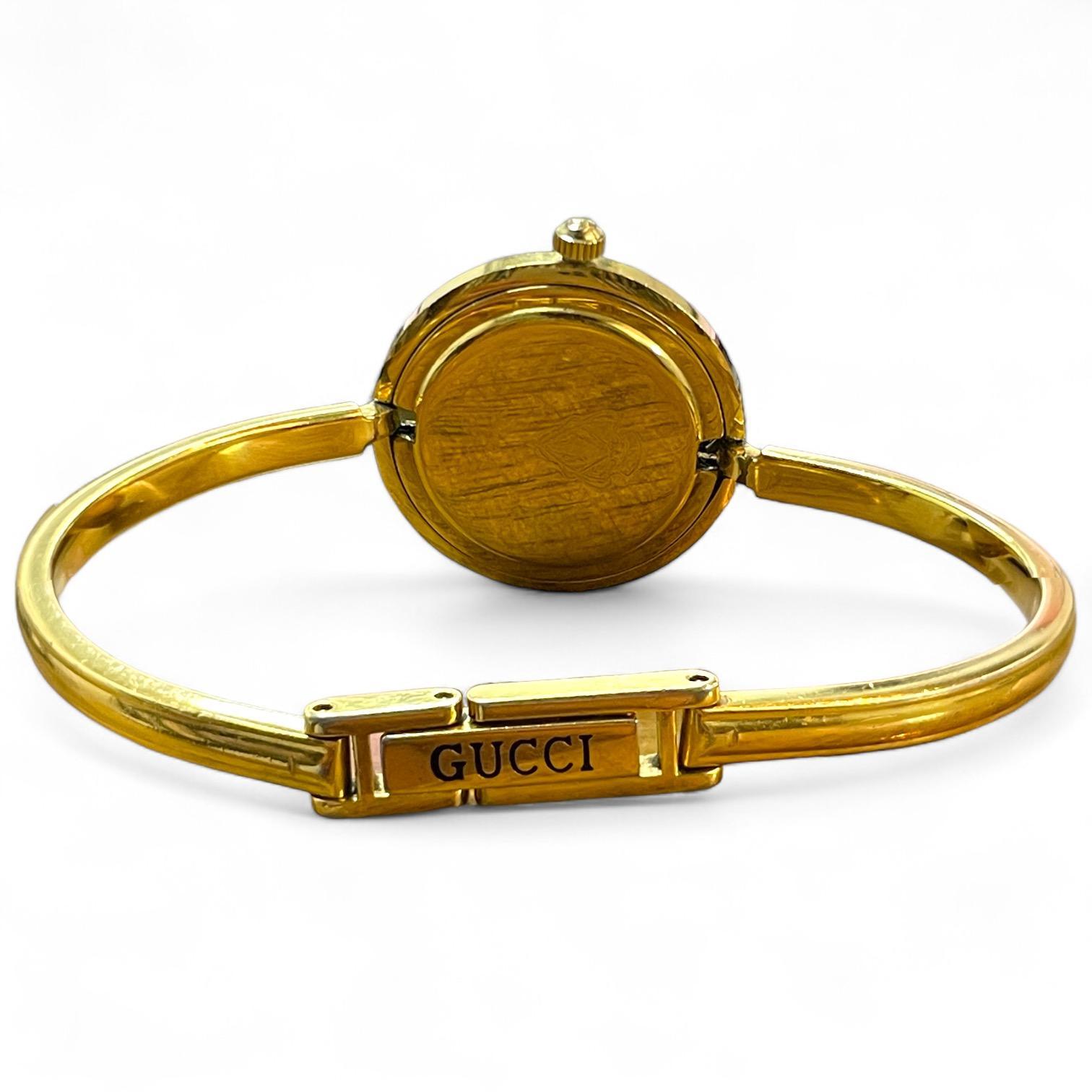 Stile iconico Gucci: Orologio con lunetta multipla per ogni occasione In condizioni ottime a New York, NY